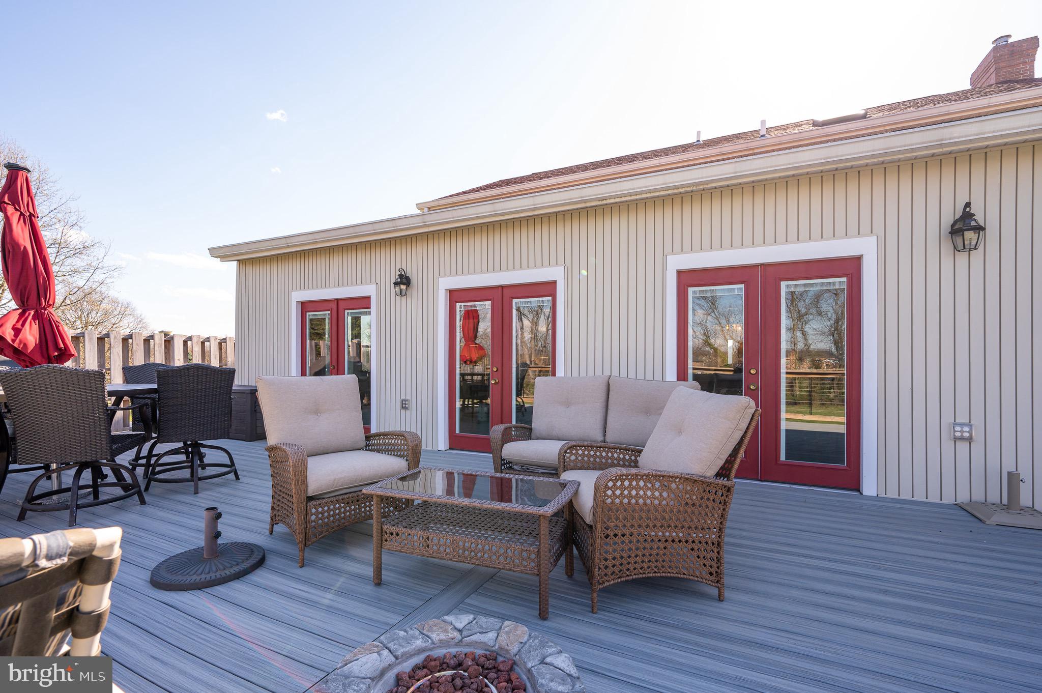 STEEPLE CHASE - Residential