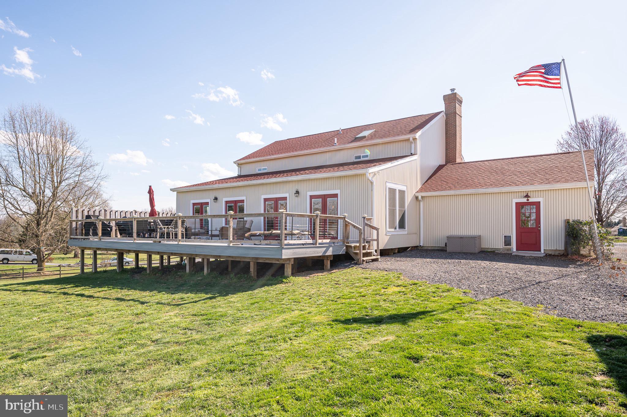 STEEPLE CHASE - Residential