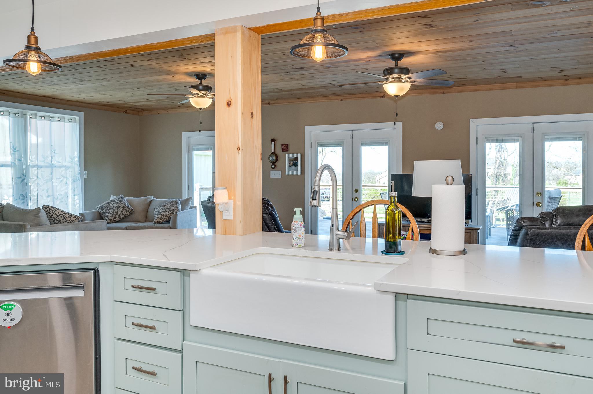 STEEPLE CHASE - Residential