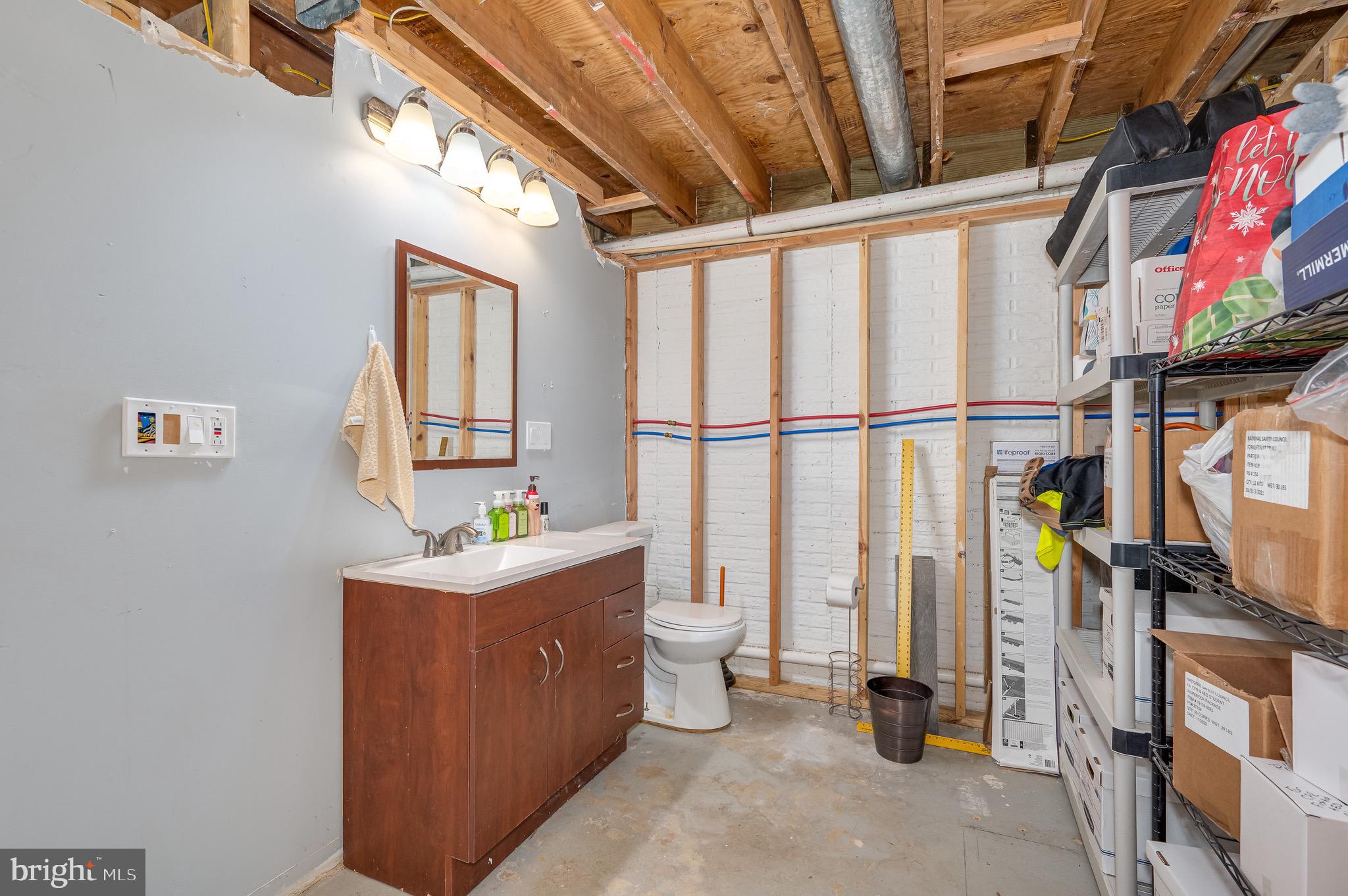 STEEPLE CHASE - Residential