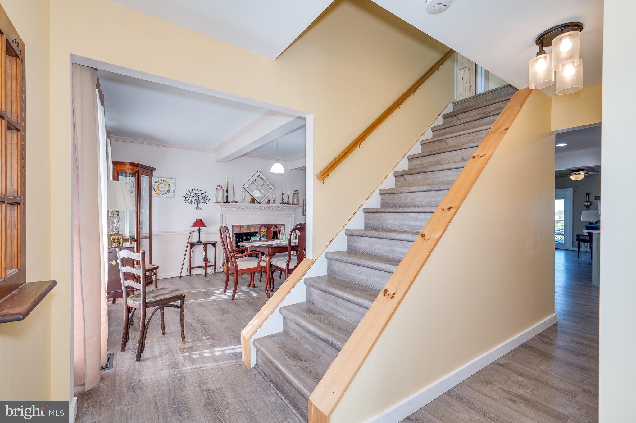 STEEPLE CHASE - Residential