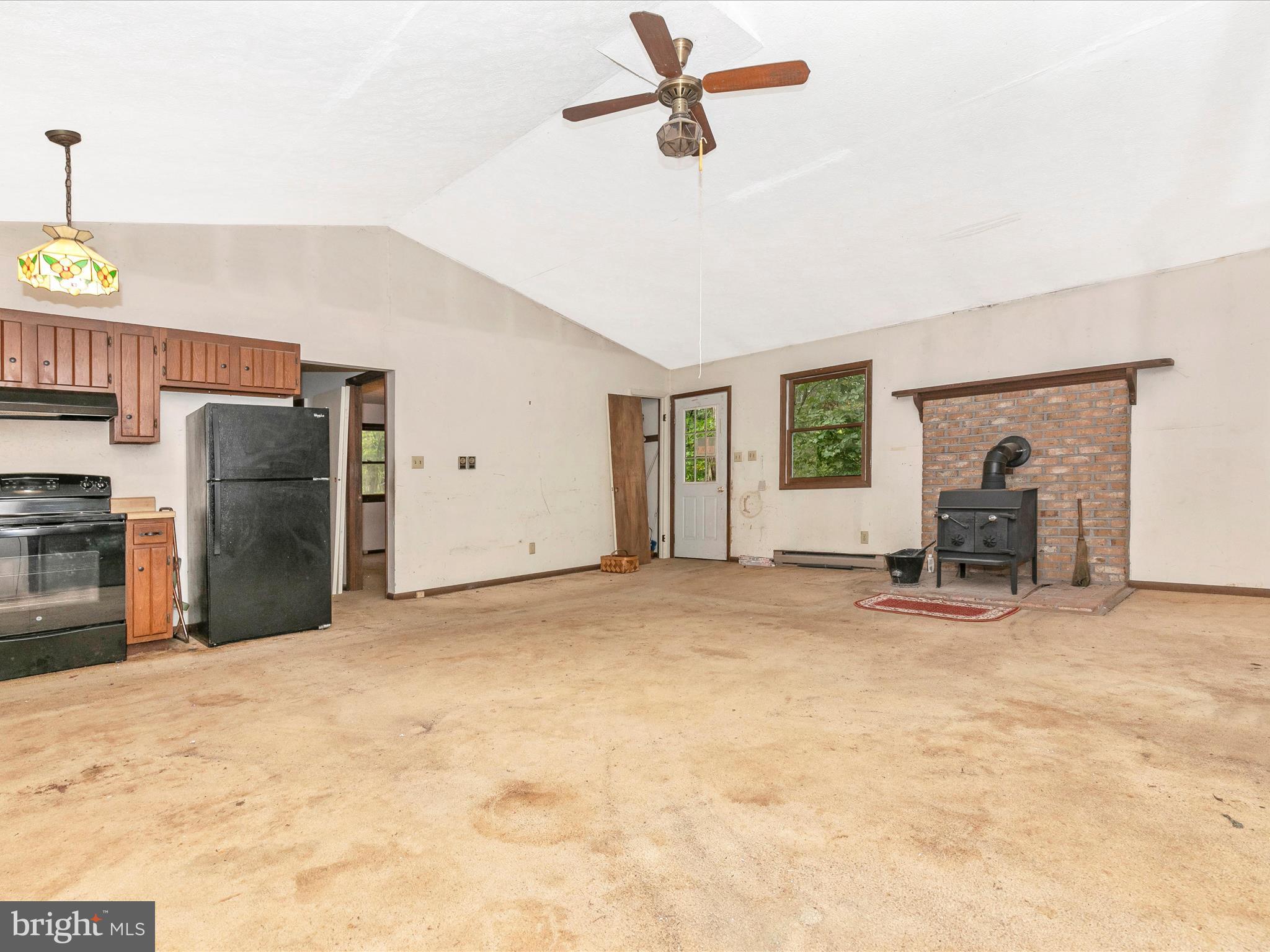 RIVER VIEW - Residential