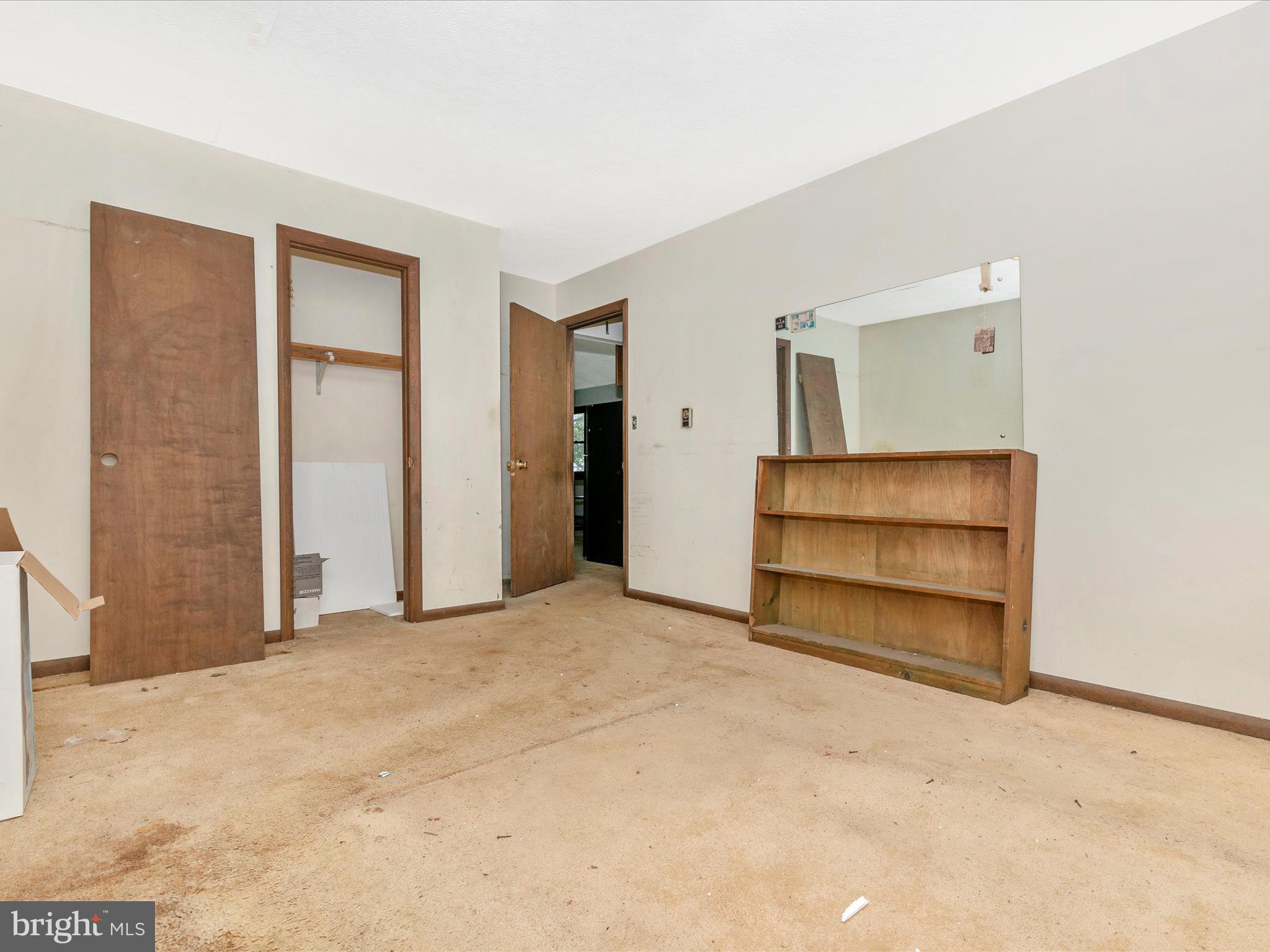 RIVER VIEW - Residential