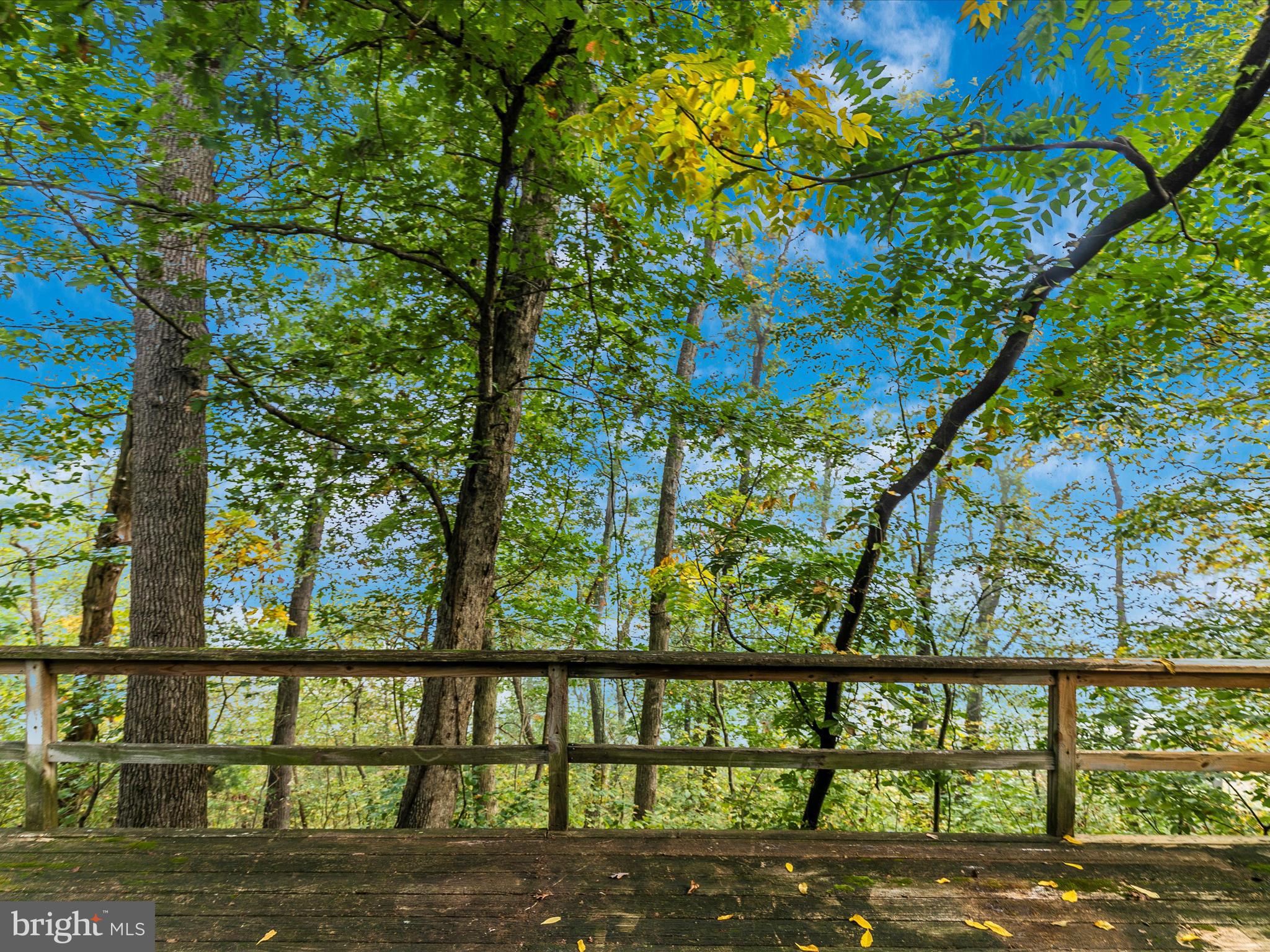 RIVER VIEW - Residential