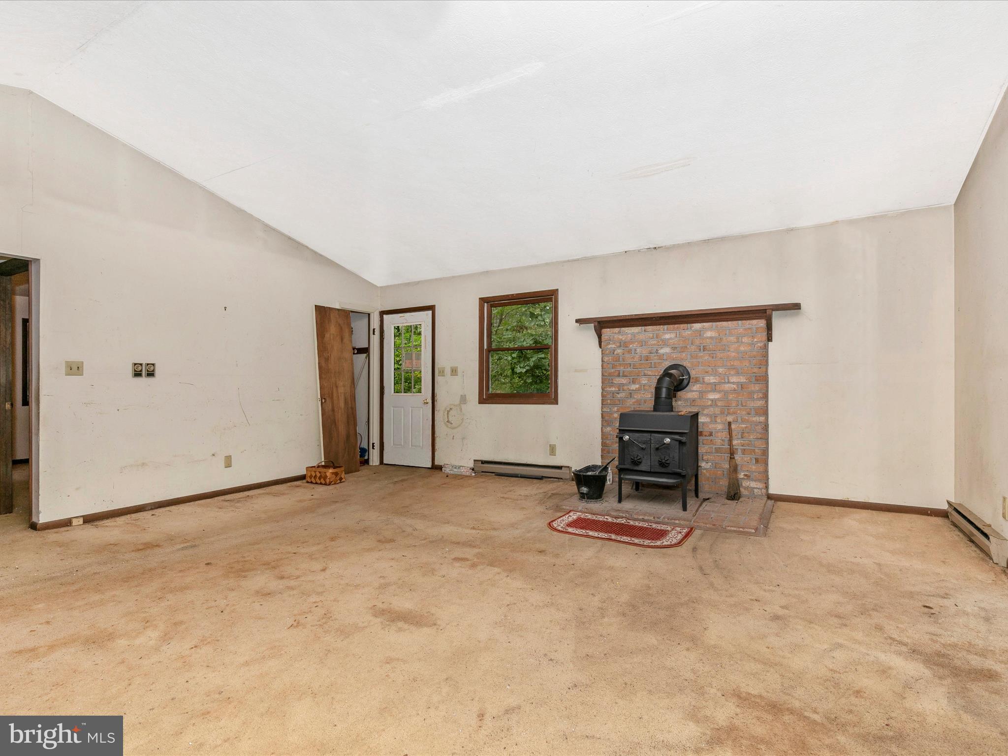 RIVER VIEW - Residential