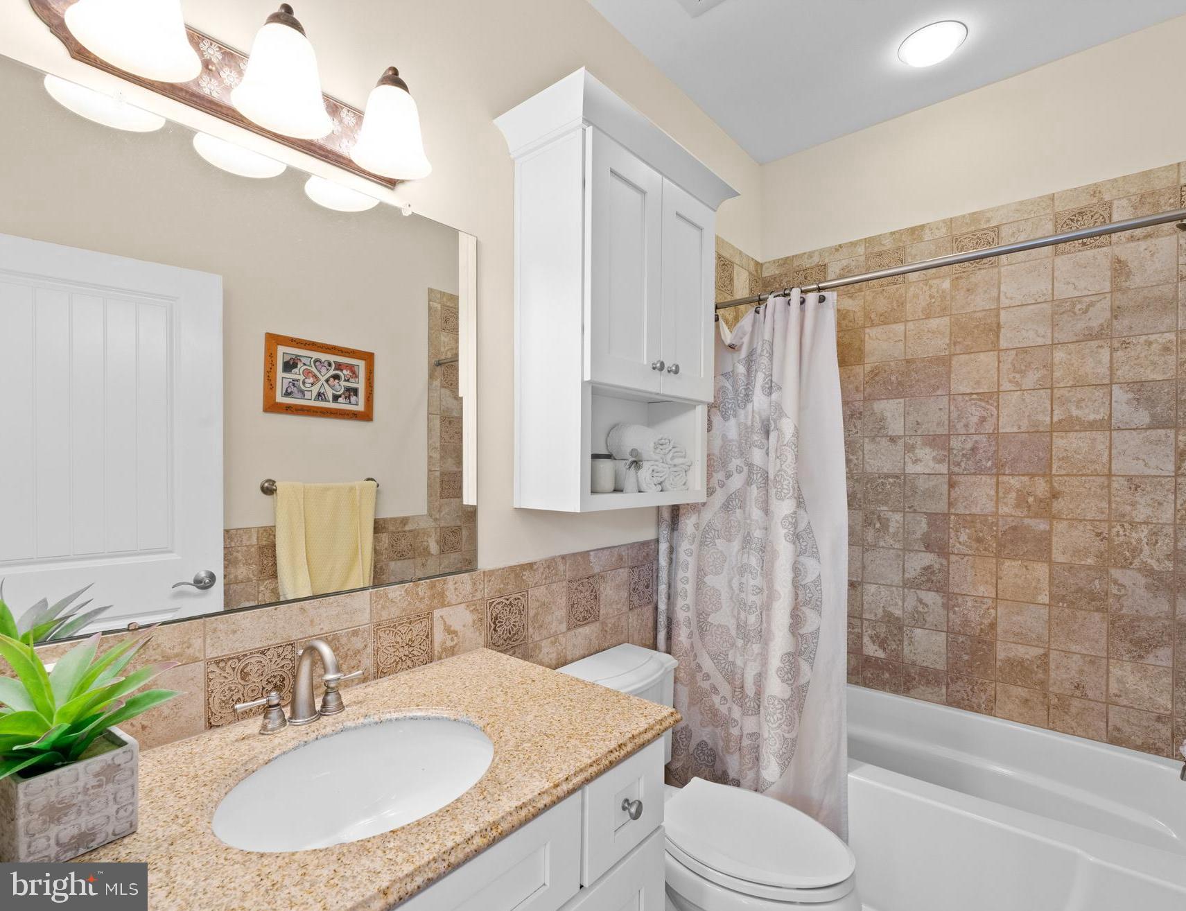 BUCK HILL ACRES - Residential