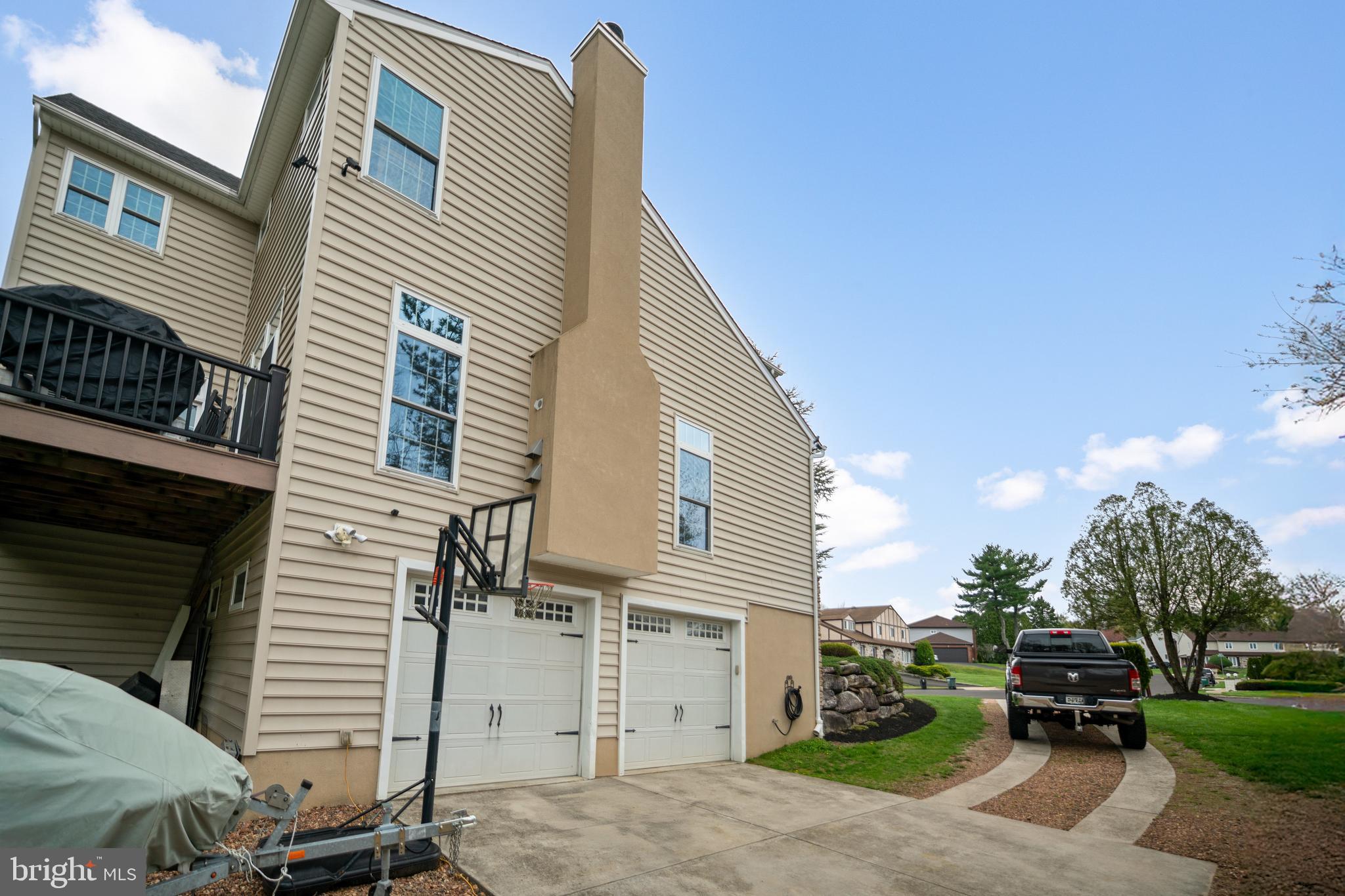 BUCK HILL ACRES - Residential