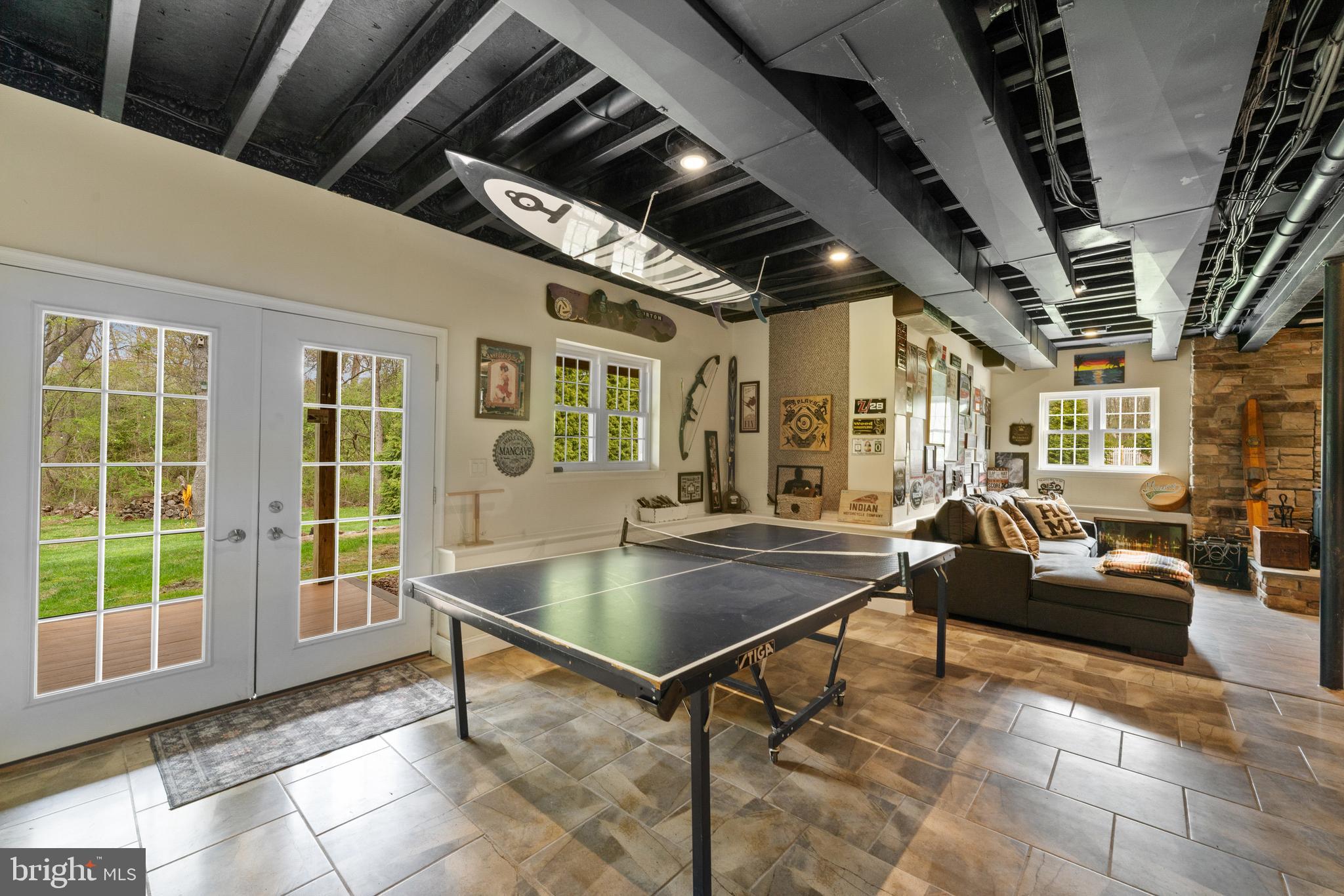 BUCK HILL ACRES - Residential