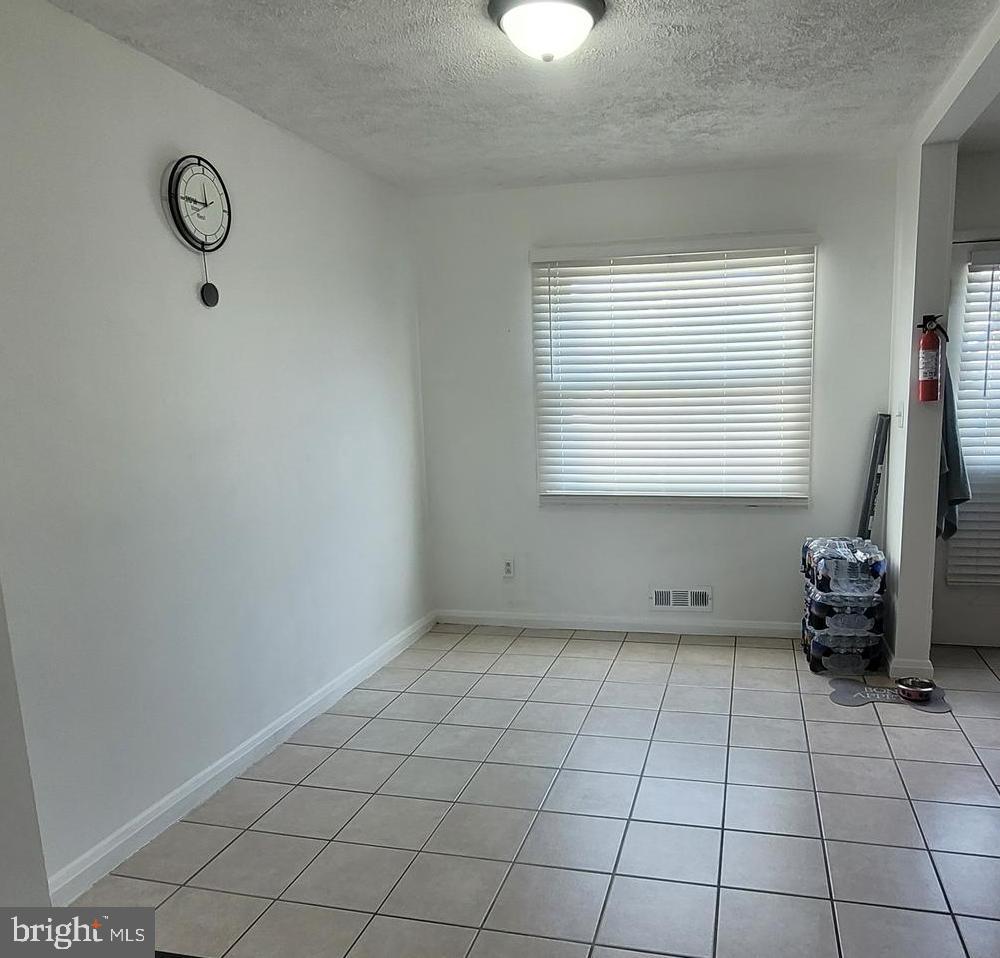 CHARLESMONT - Residential