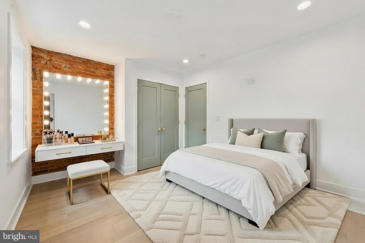 PASSYUNK SQUARE - Residential