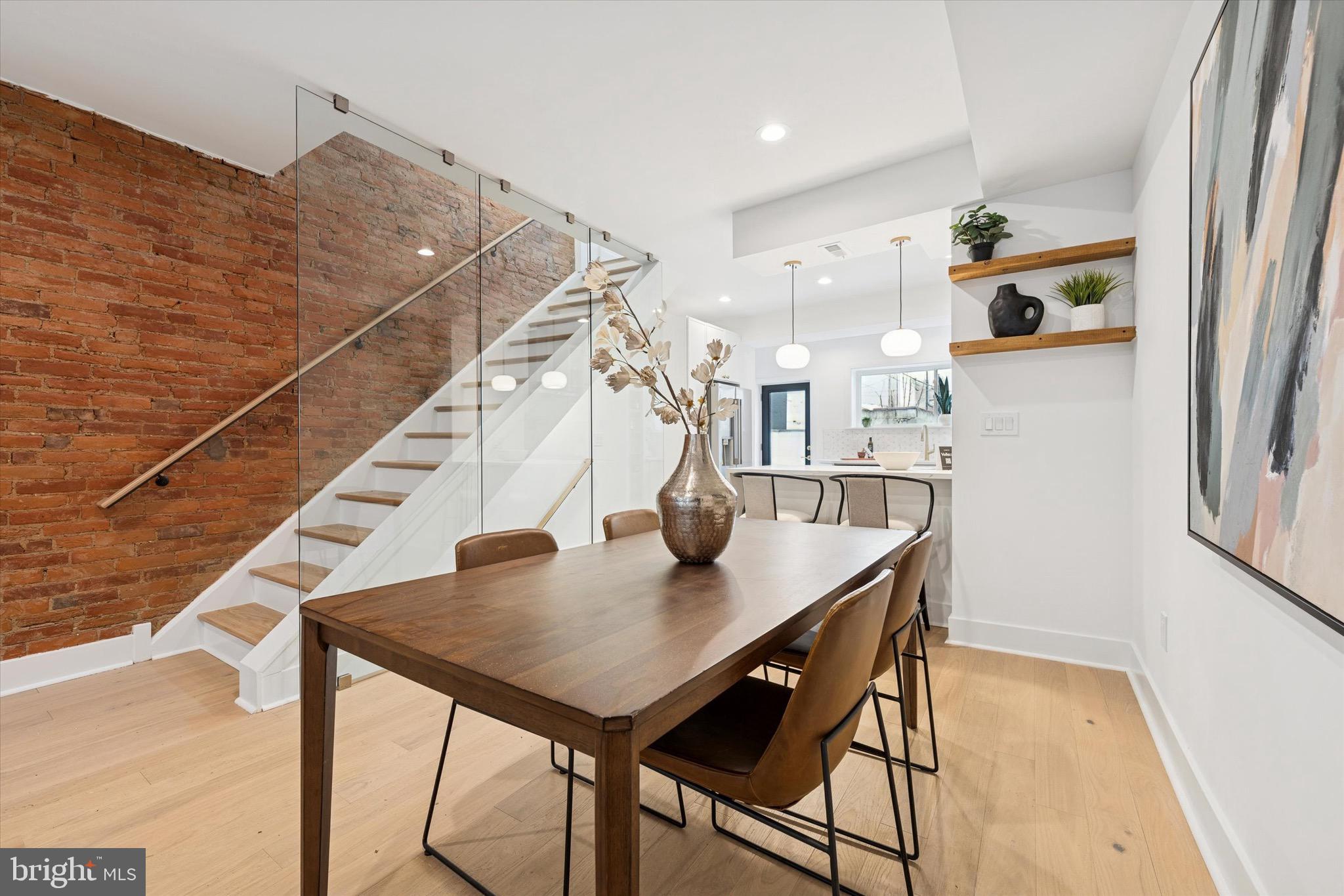 PASSYUNK SQUARE - Residential