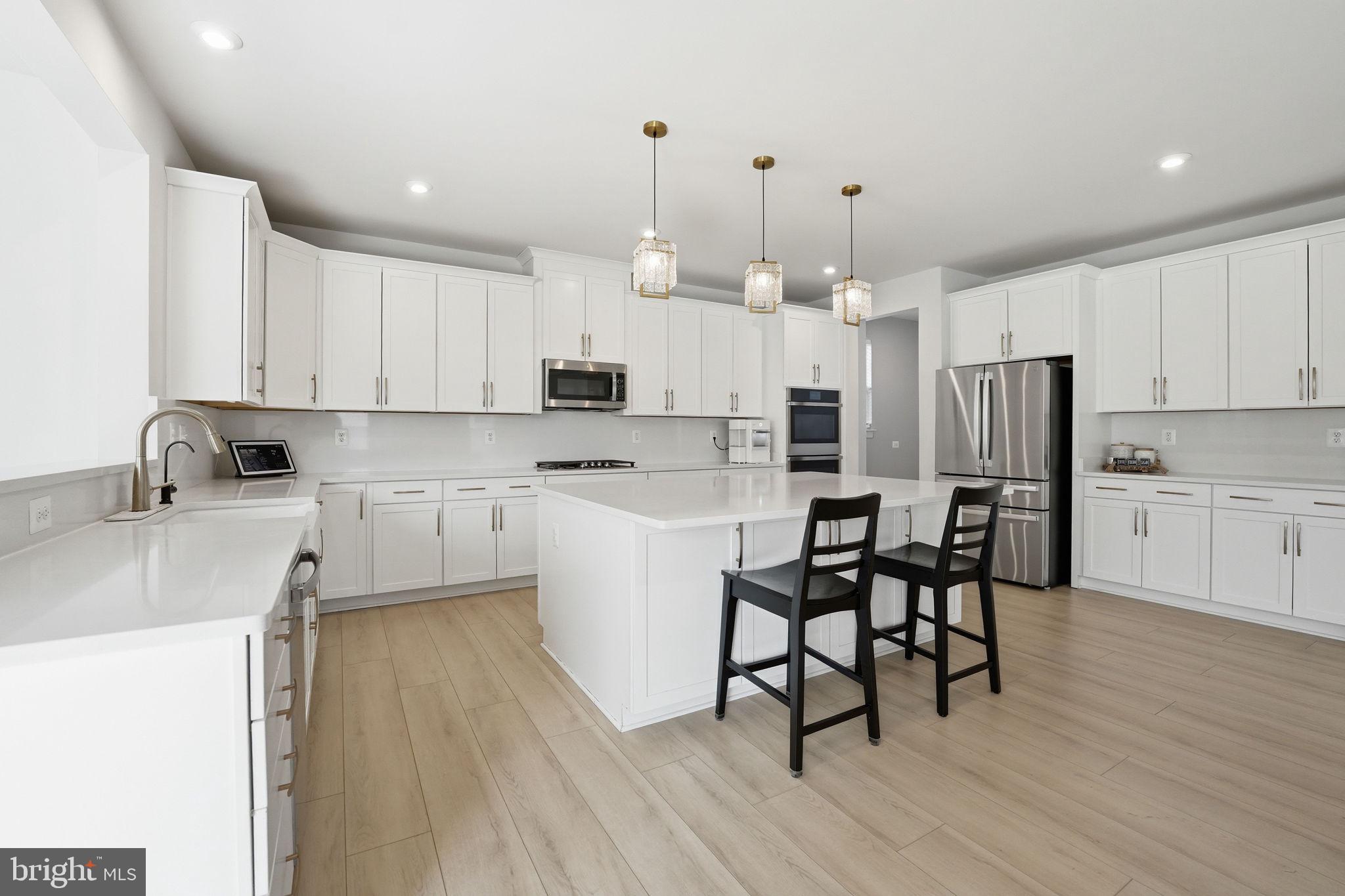 EMBREY MILL - Residential