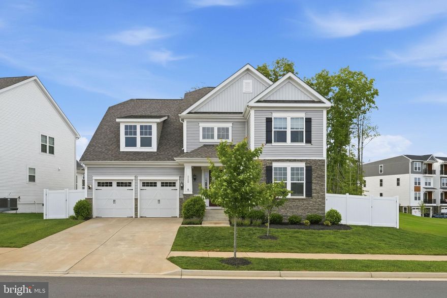 Welcome to this stunning, model-like Colonial home on a corner lot in the sought-after Embrey Mill community. Featuring five bedrooms and four and a half baths, this home boasts a wide-open floor plan with custom trim and a coffered ceiling. The gourmet kitchen is a chef’s dream, offering a massive granite center island, soft-close drawers, and stainless appliances. Natural light fills the bright sunroom, while luxury vinyl plank flooring runs through most of the main level. The expansive basement includes a fifth bedroom, a fourth full bath, and a large rec room with a walk-up entrance and ample storage. Located in one of Stafford County’s premier neighborhoods, Embrey Mill offers a community center, pools, trails, tennis and basketball courts, and top-rated schools. Don’t miss this absolutely gorgeous home—priced for a quick sale!