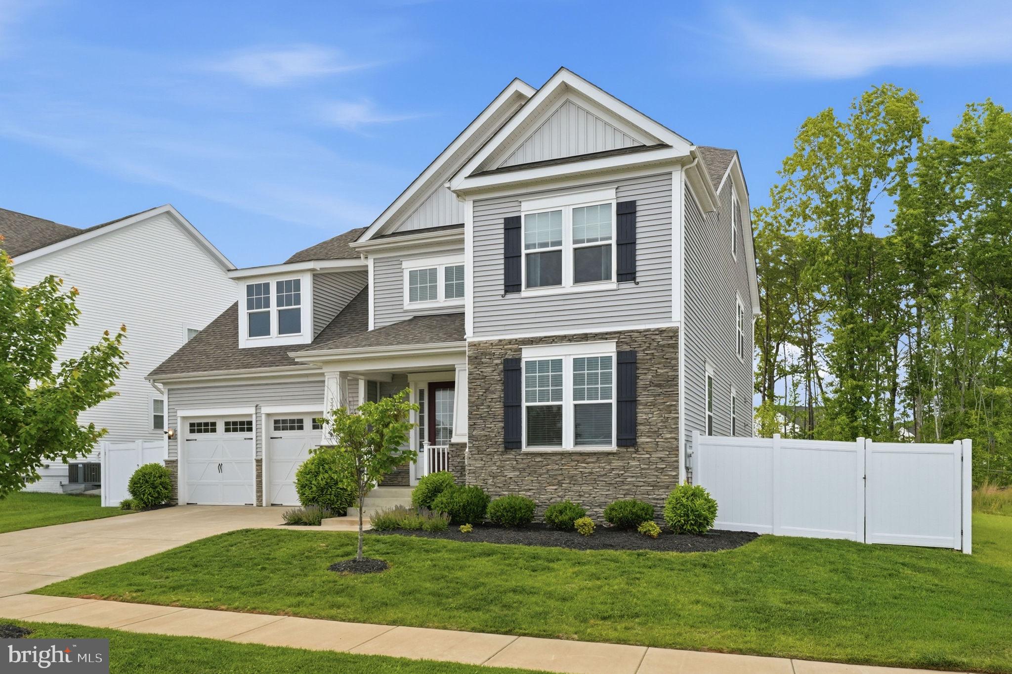 EMBREY MILL - Residential