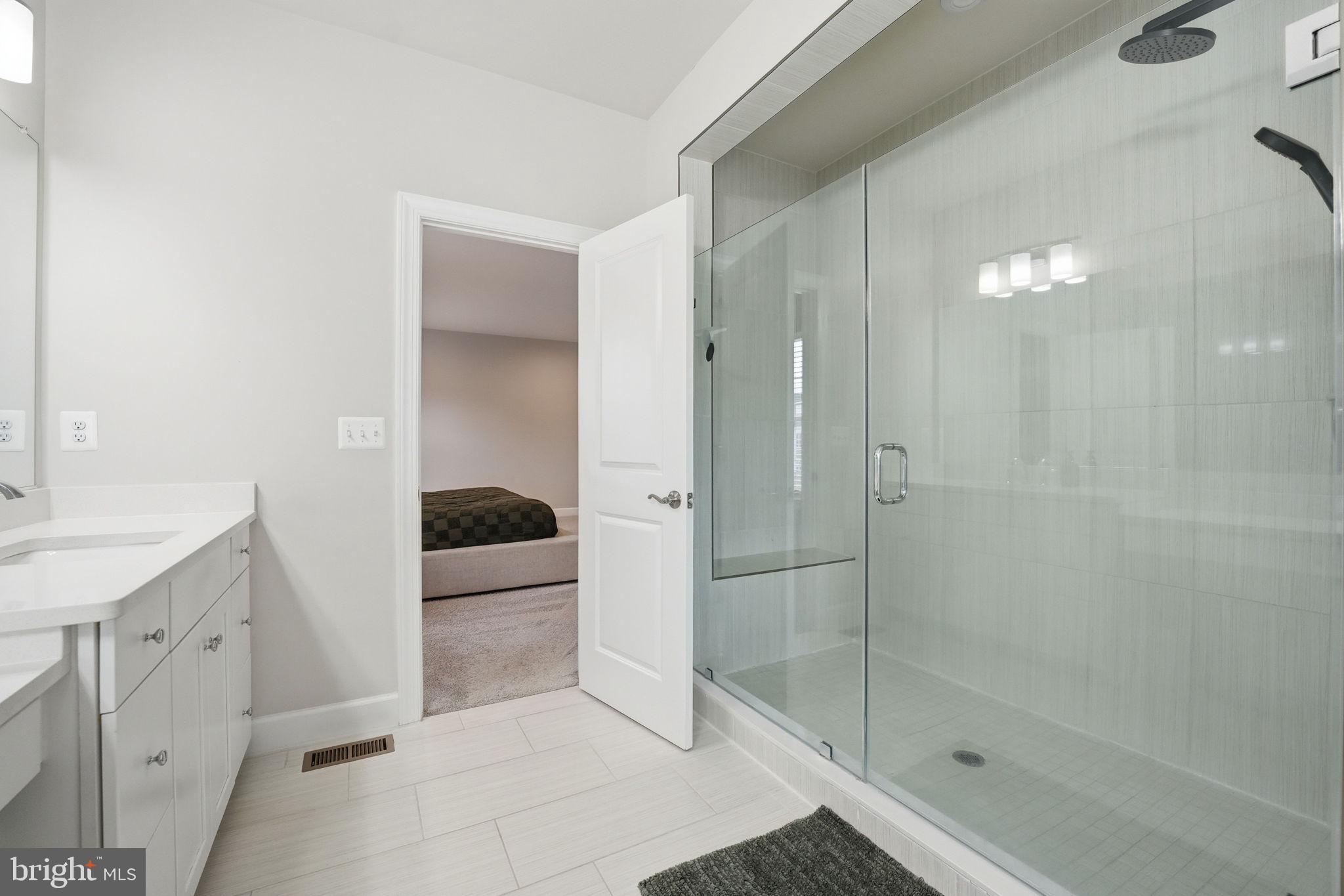 EMBREY MILL - Residential