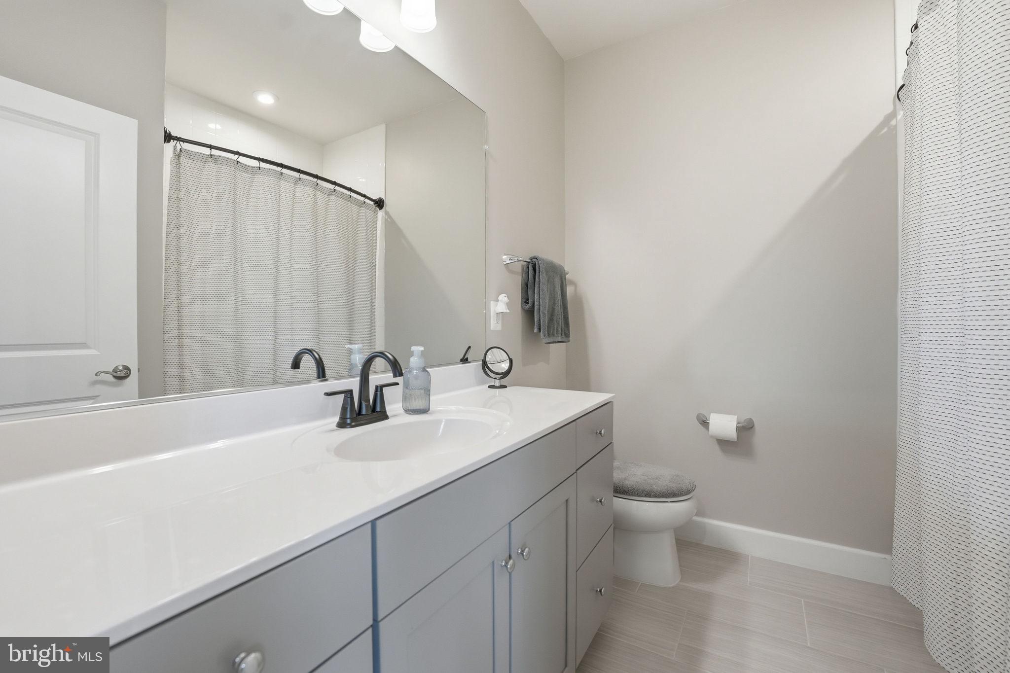 EMBREY MILL - Residential