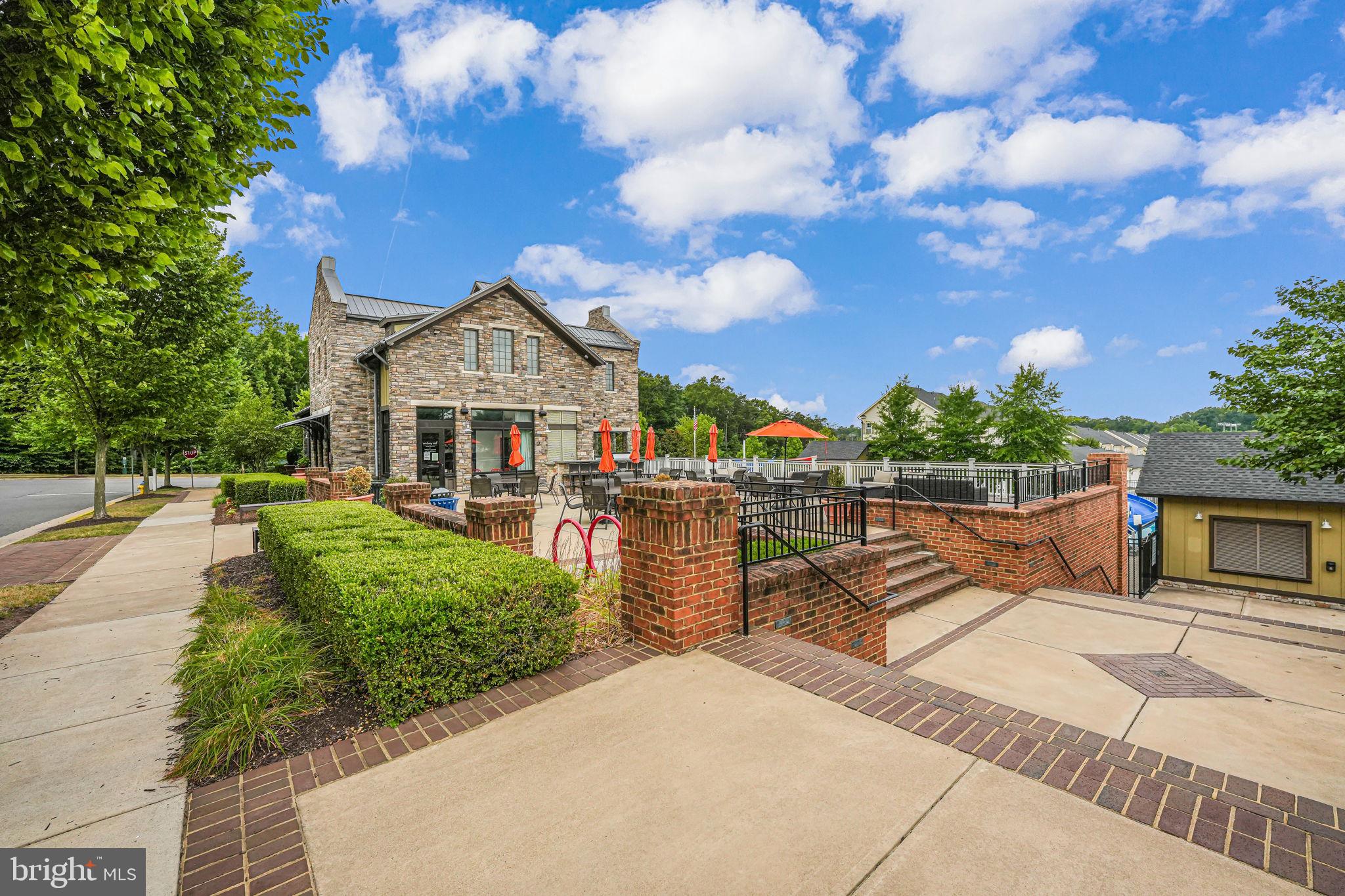 EMBREY MILL - Residential