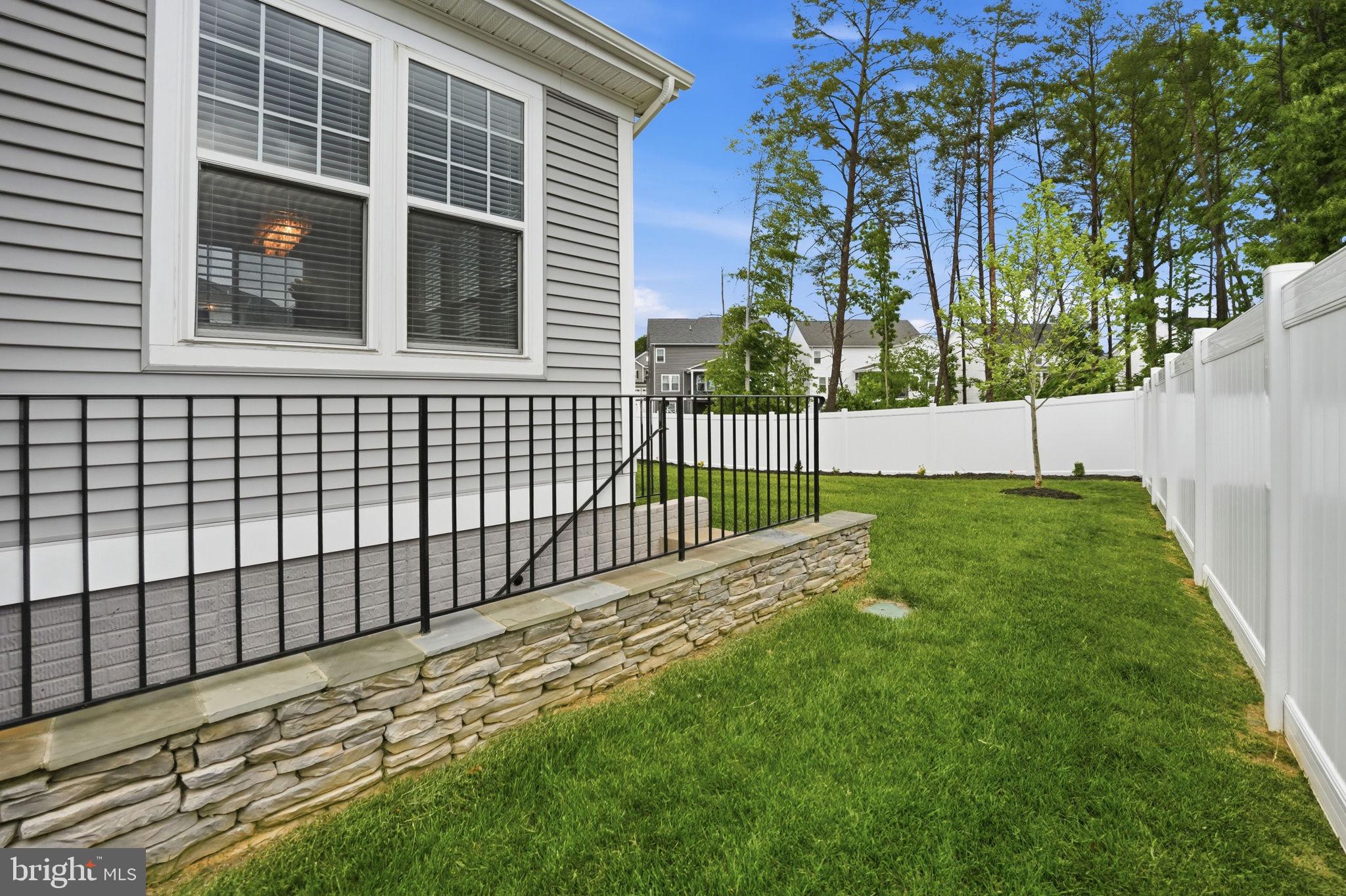 EMBREY MILL - Residential