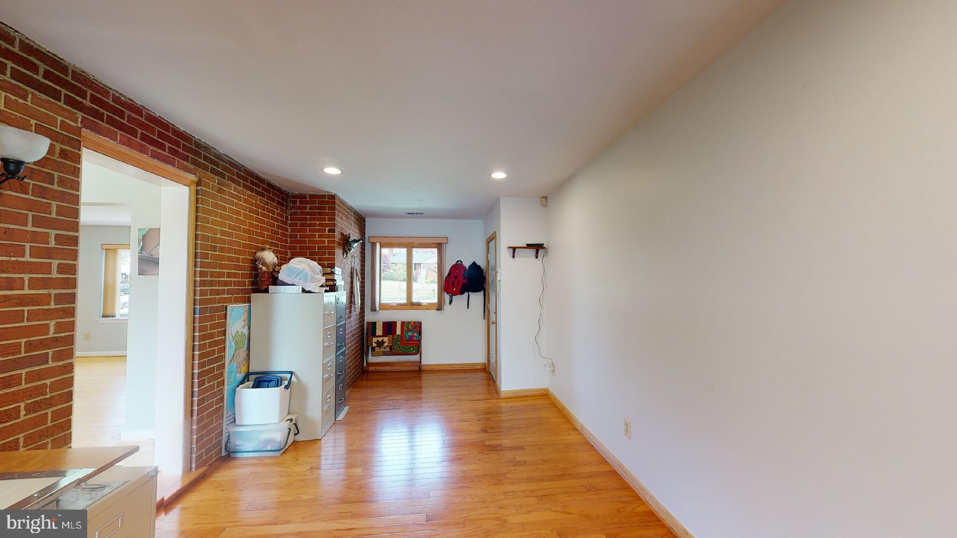 HOLIDAY HILLS - Residential