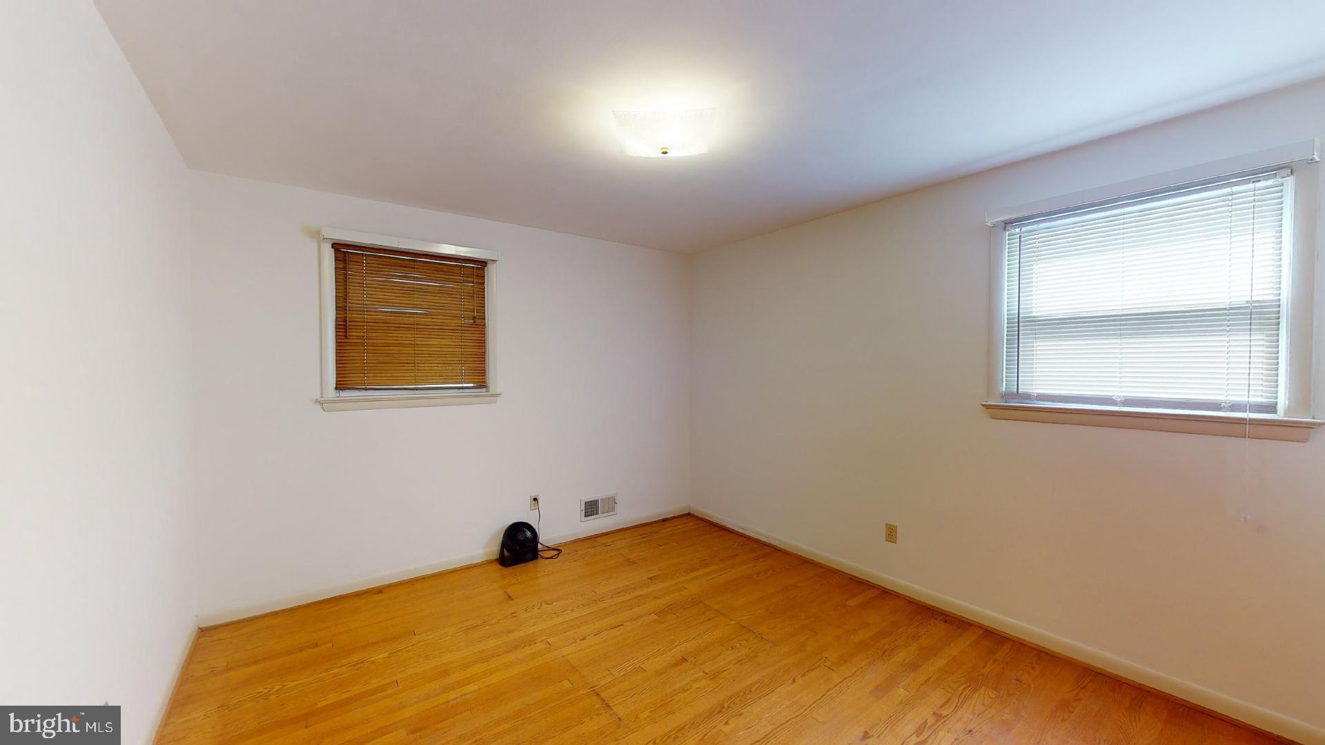 HOLIDAY HILLS - Residential