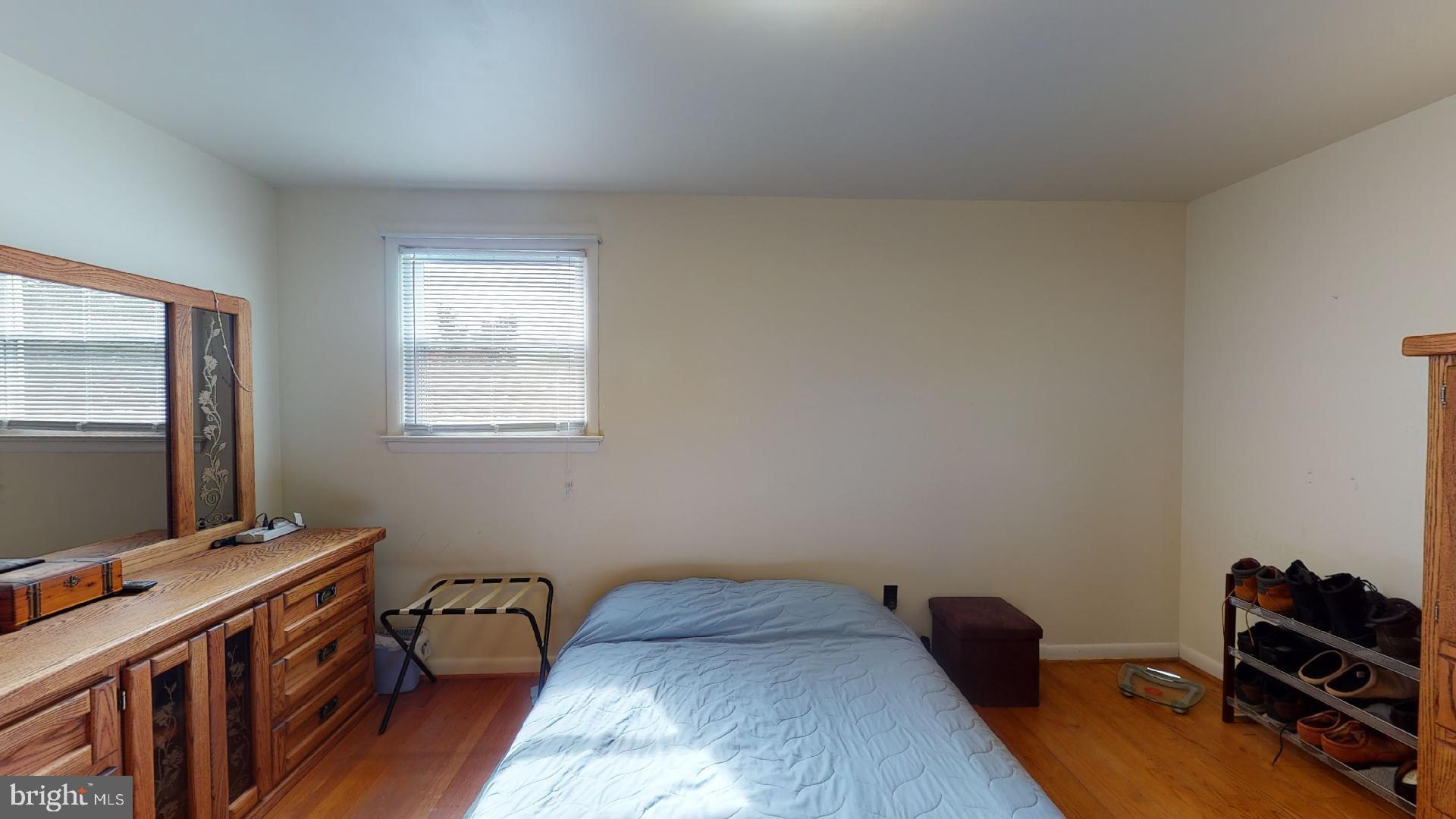 HOLIDAY HILLS - Residential