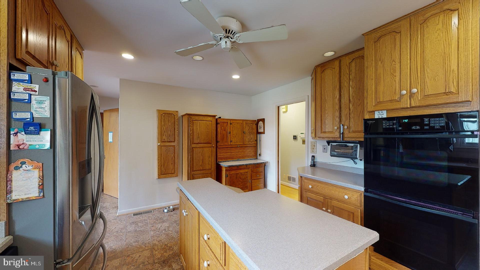 HOLIDAY HILLS - Residential