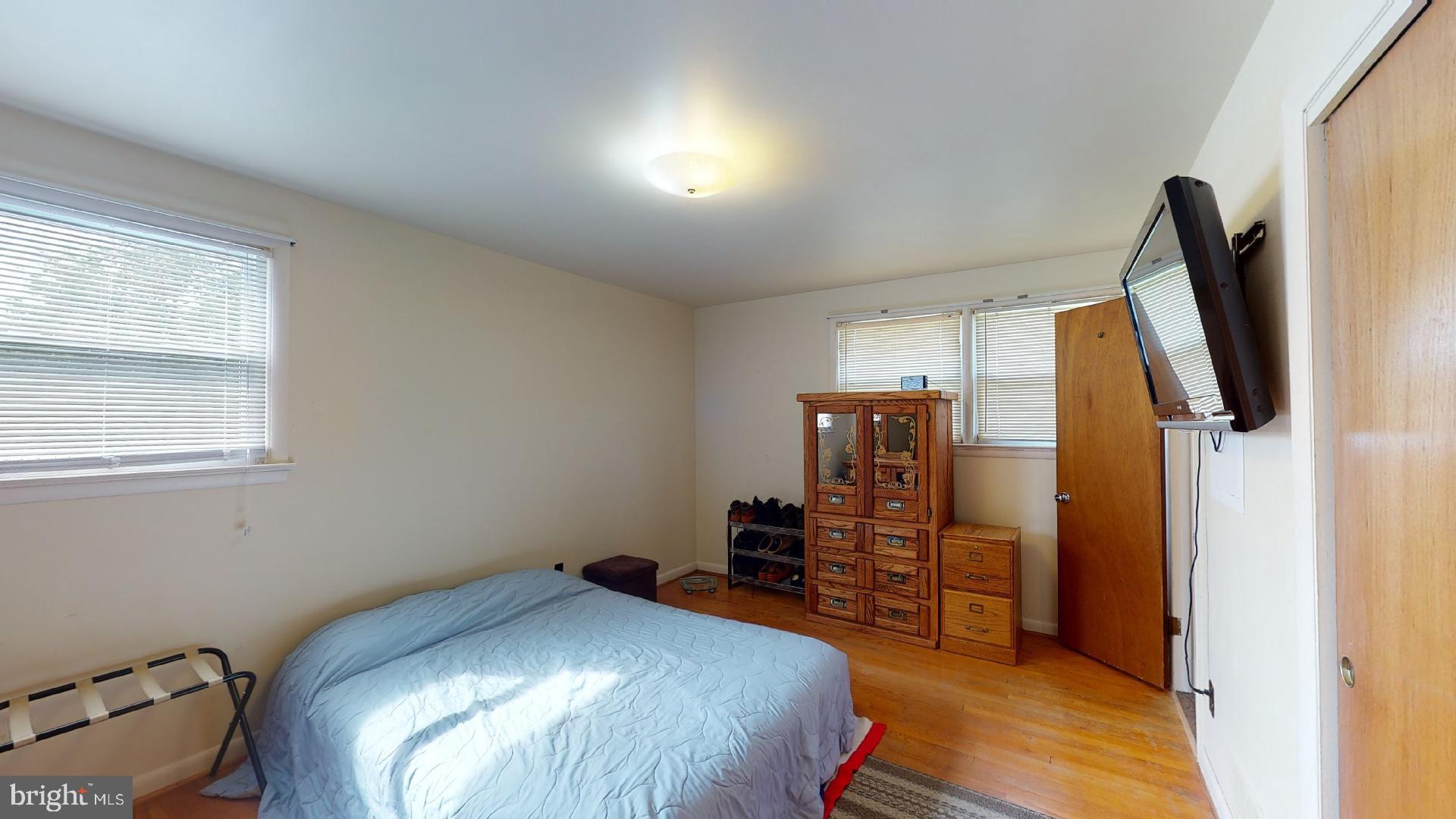 HOLIDAY HILLS - Residential