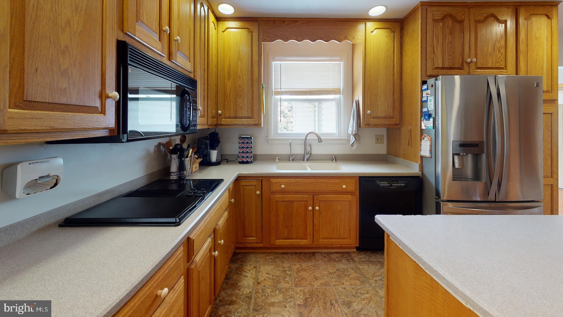 HOLIDAY HILLS - Residential