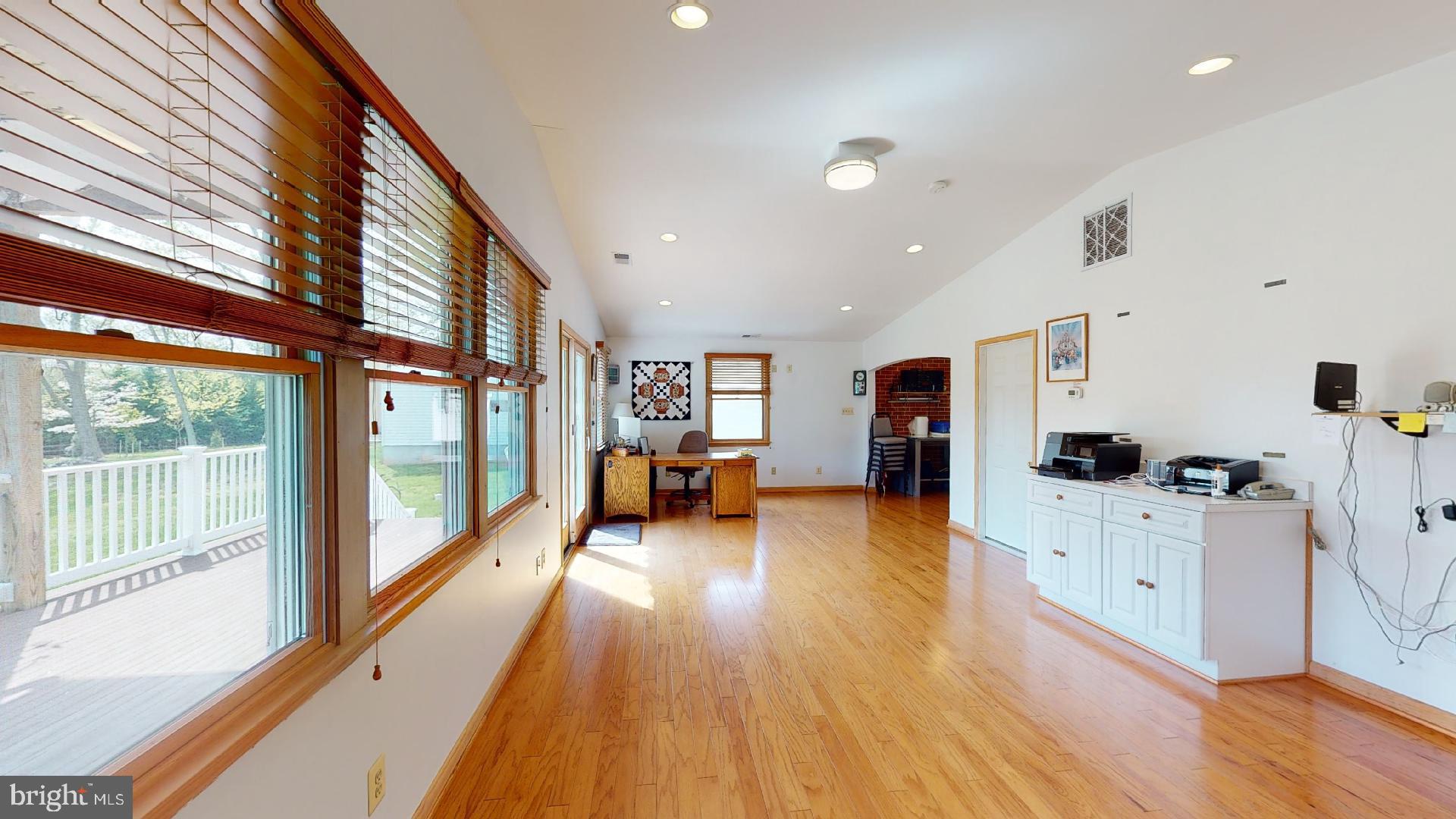 HOLIDAY HILLS - Residential