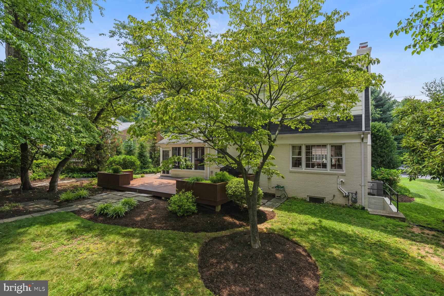 OLD FARM - Residential