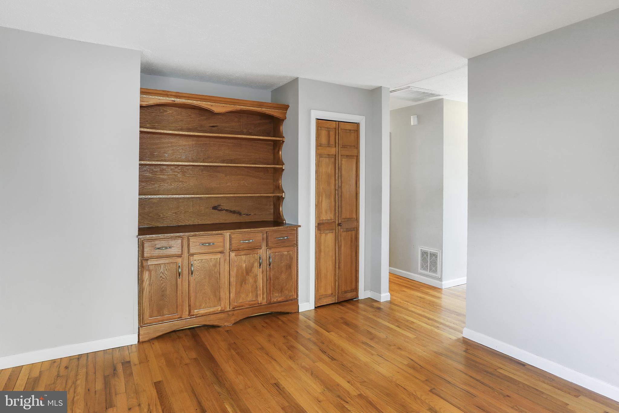 LORD FAIRFAX - Residential