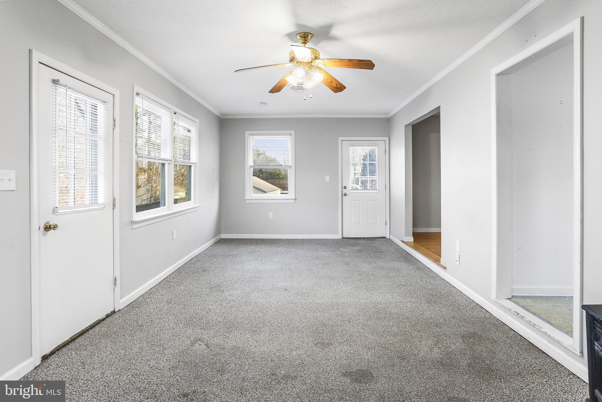 LORD FAIRFAX - Residential