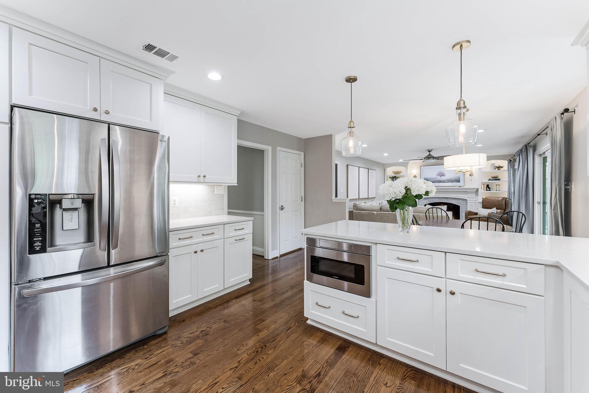 SIGNAL HILL - Residential