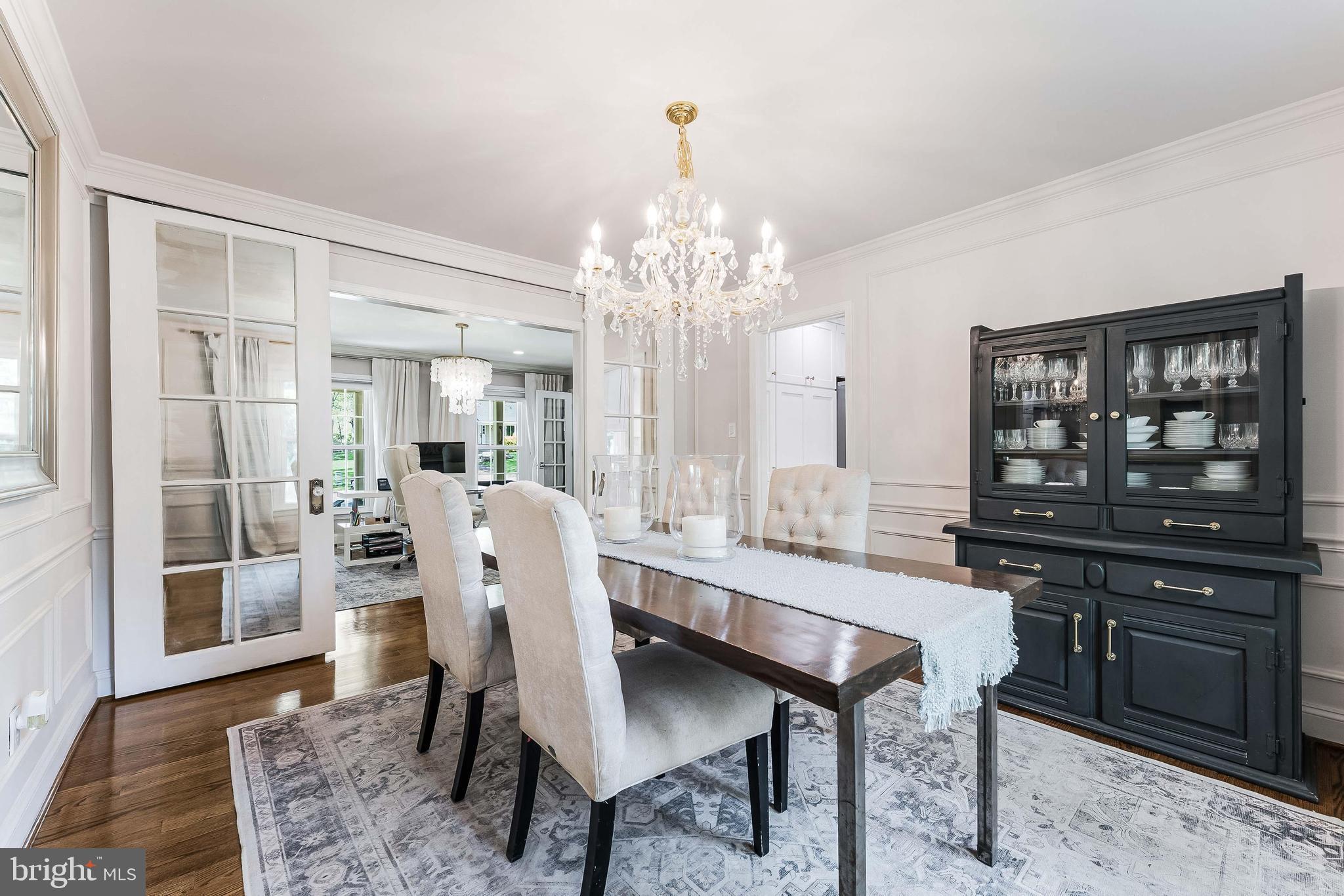 SIGNAL HILL - Residential