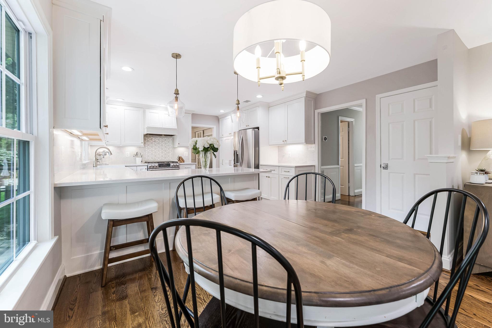 SIGNAL HILL - Residential