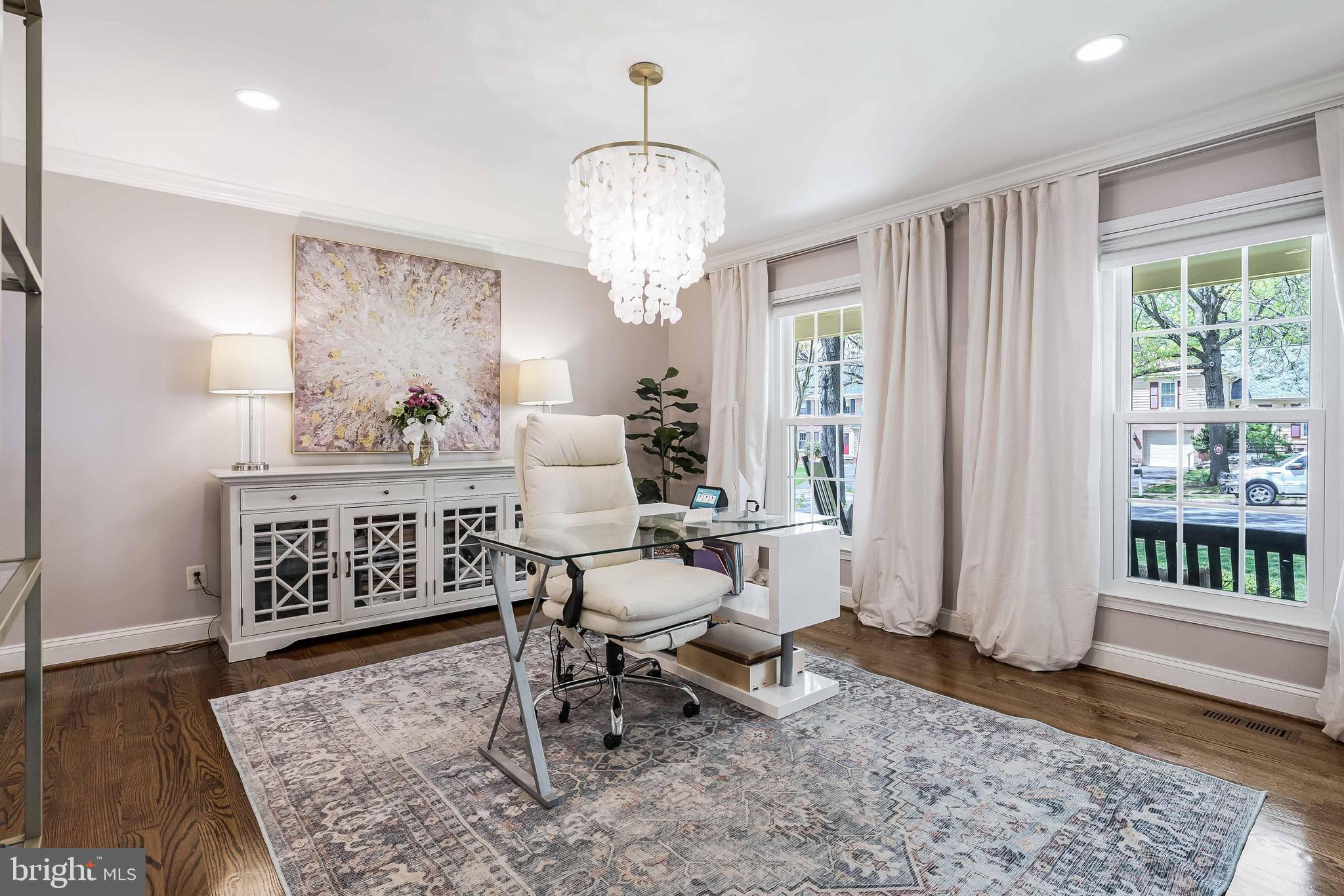 SIGNAL HILL - Residential