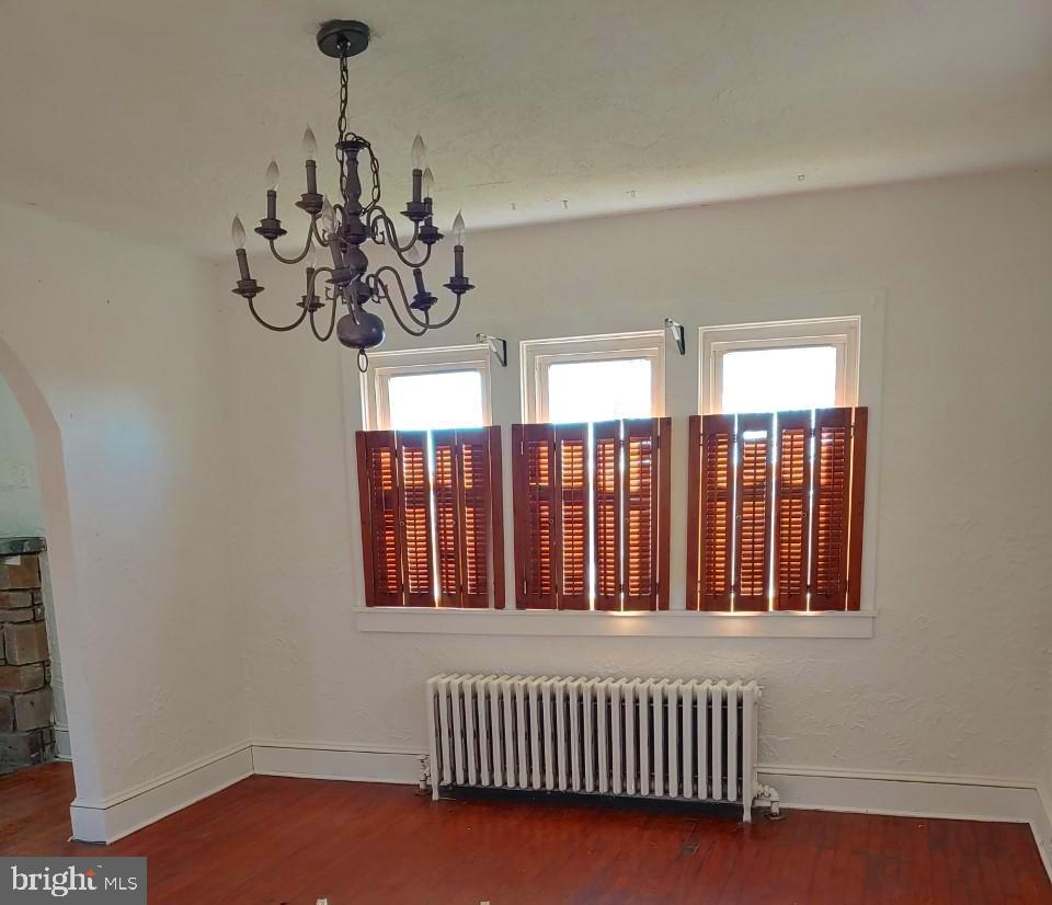 HAMPSTEAD - Residential