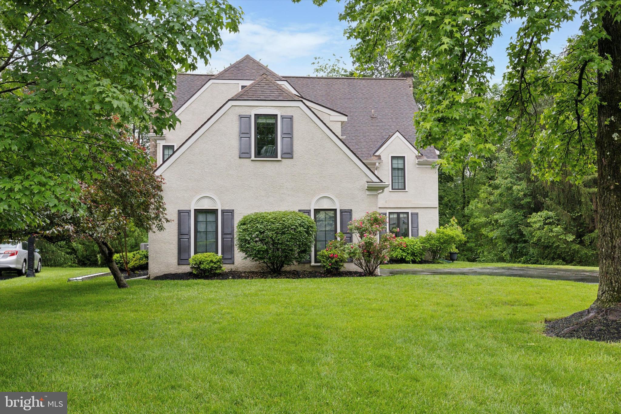 TRIANON - Residential