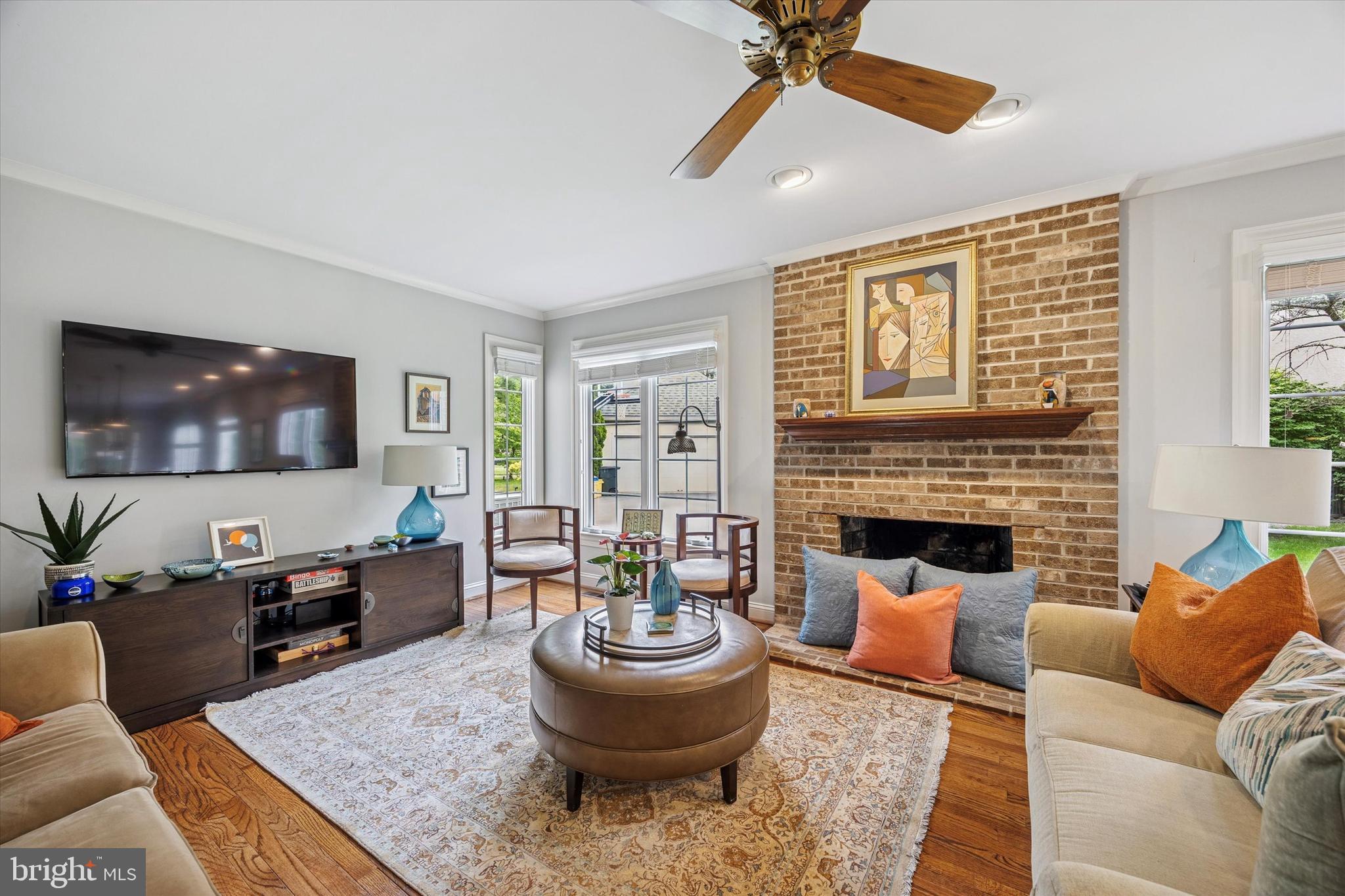 TRIANON - Residential