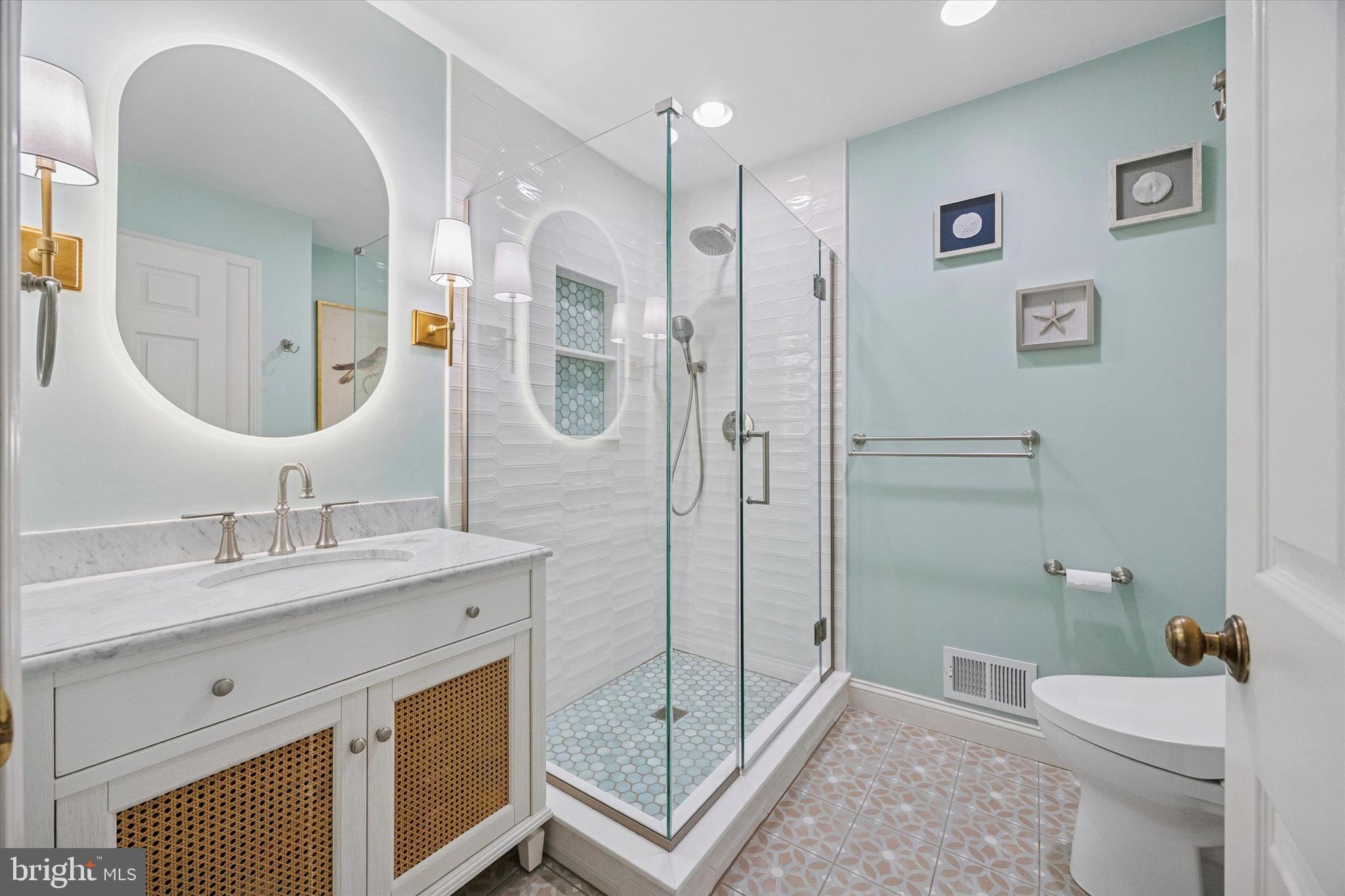 TRIANON - Residential