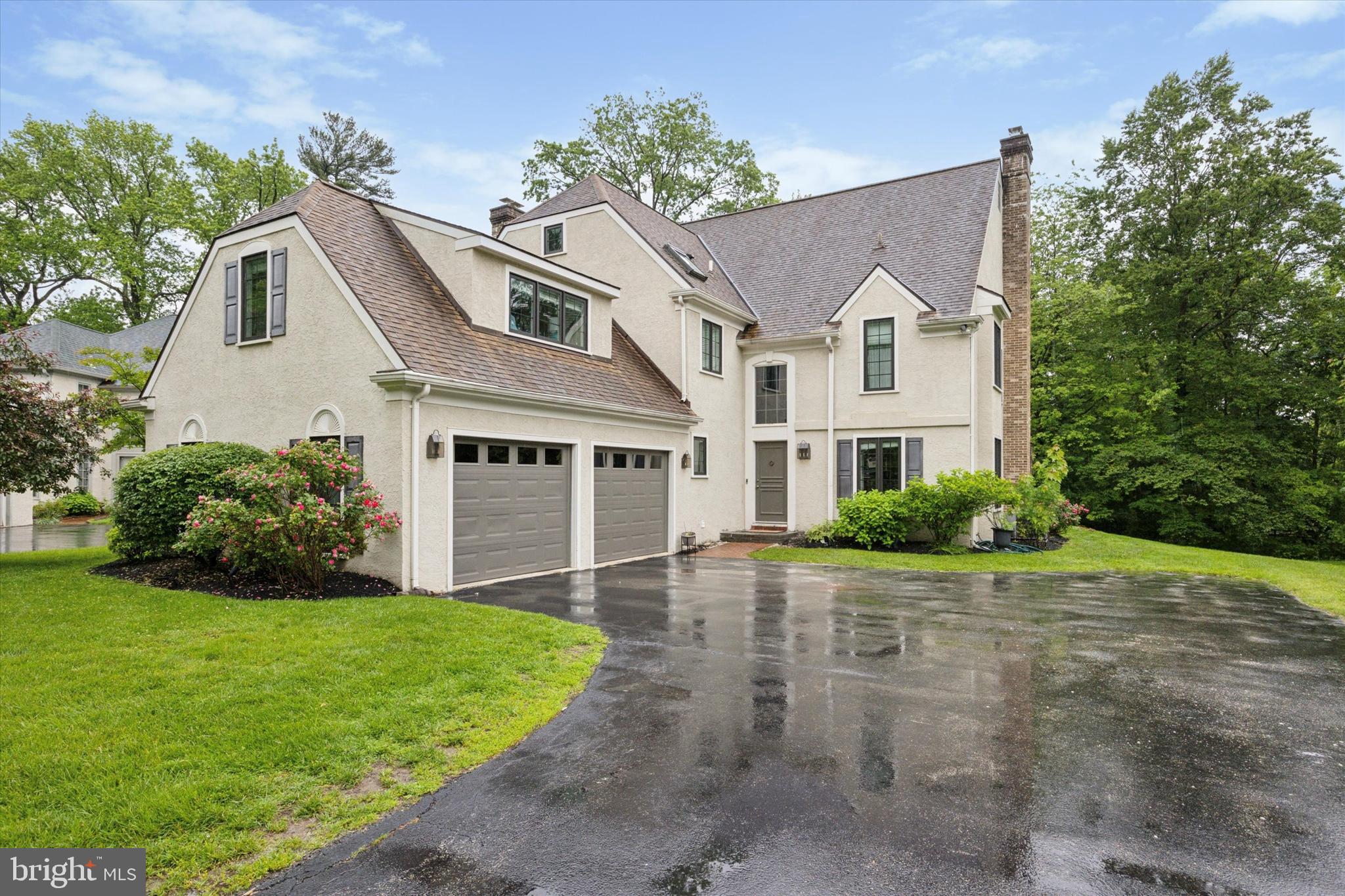 TRIANON - Residential