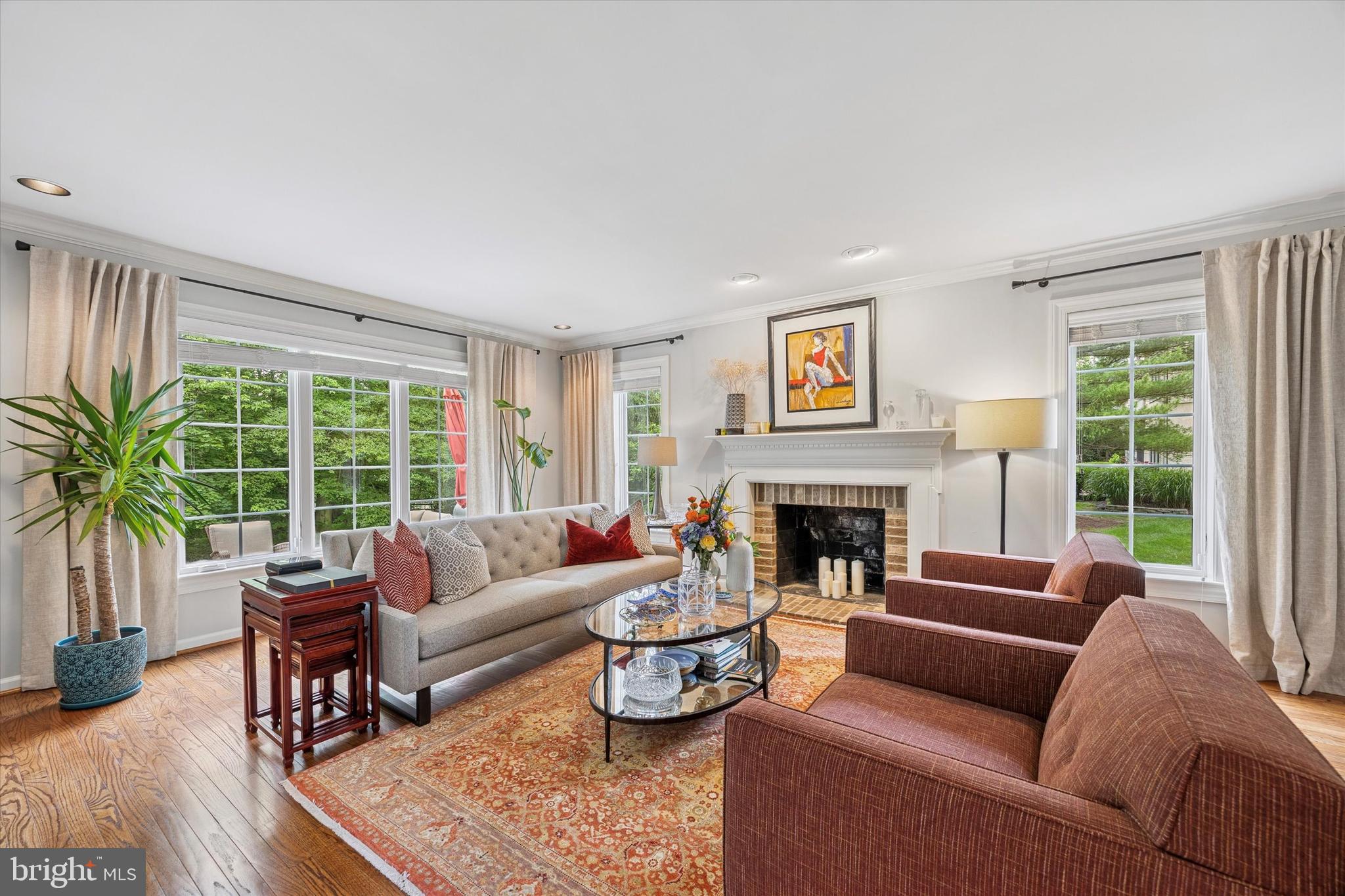 TRIANON - Residential