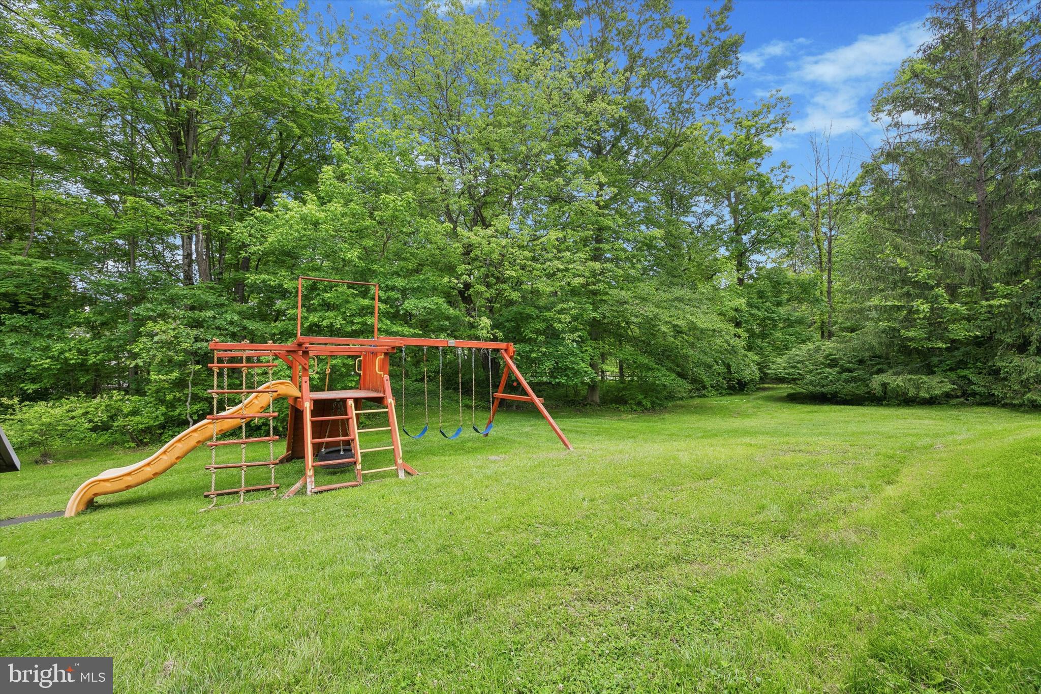 TRIANON - Residential