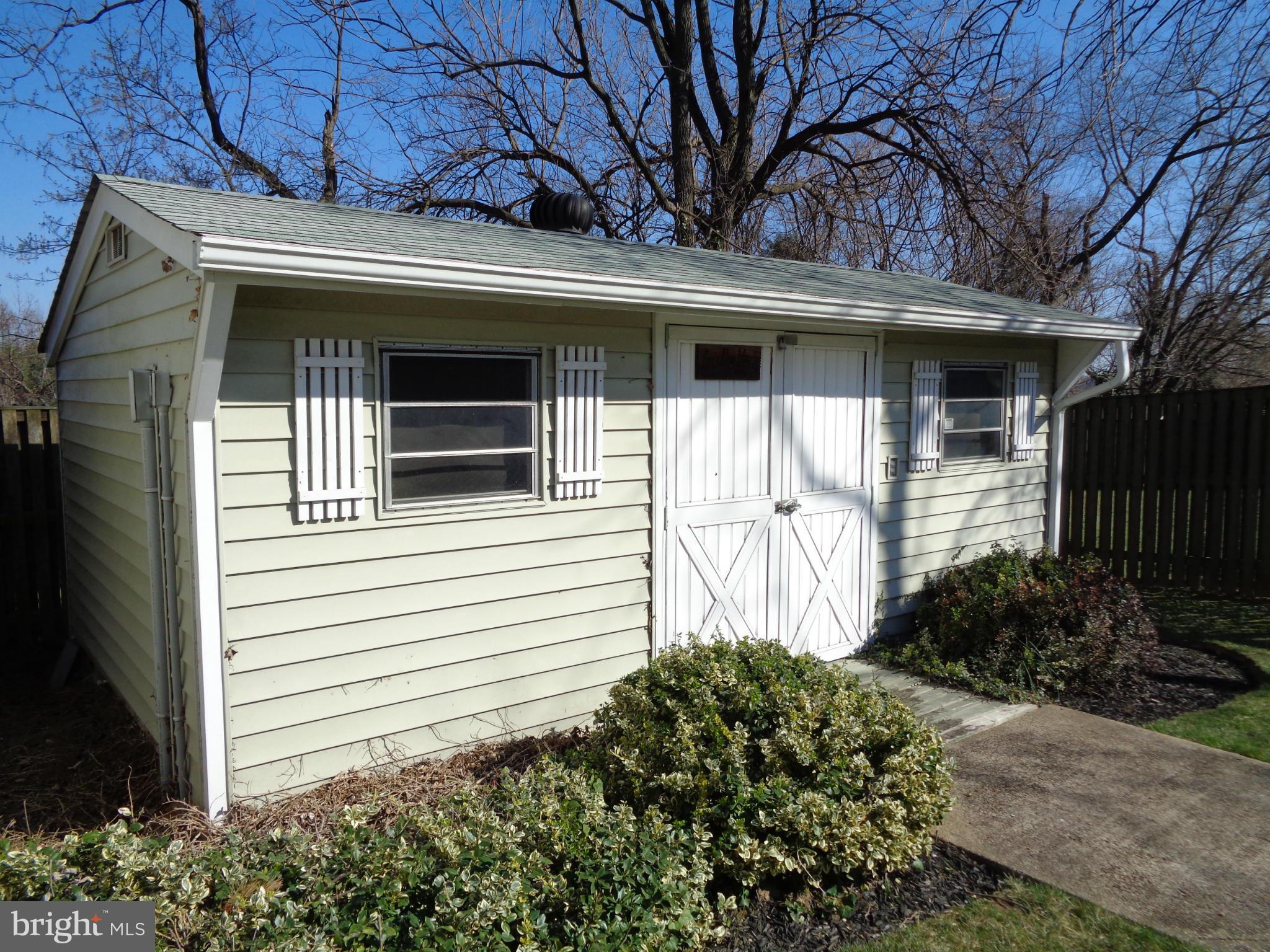 TOR-BRYAN ESTATES - Residential