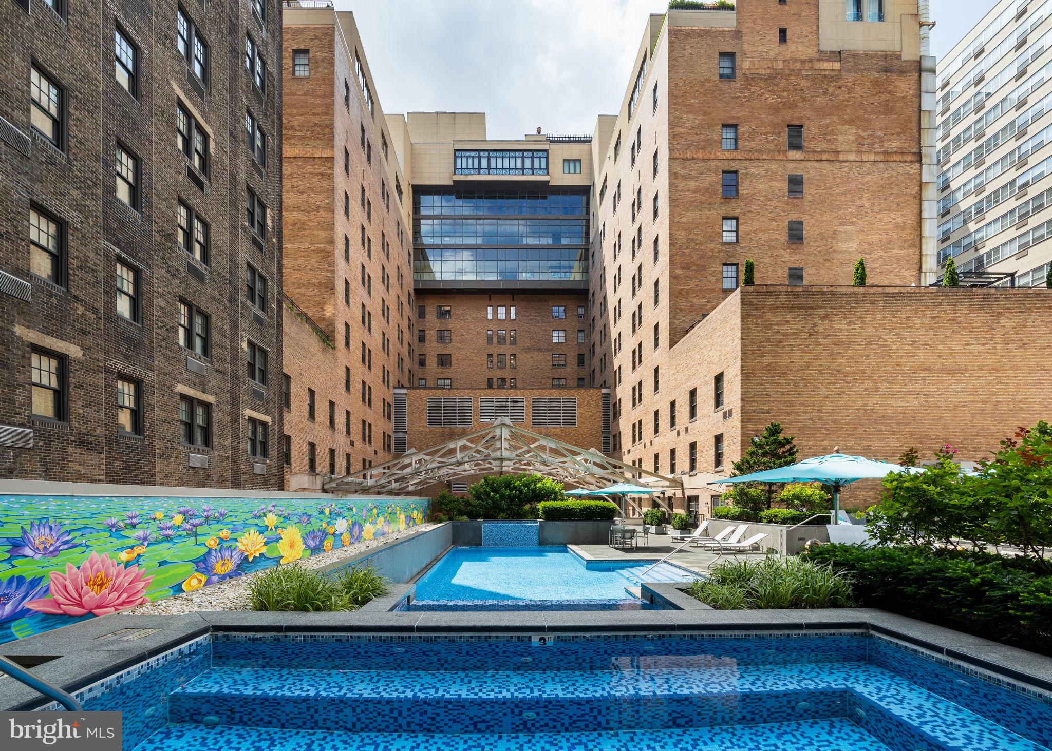 RITTENHOUSE SQUARE - Residential