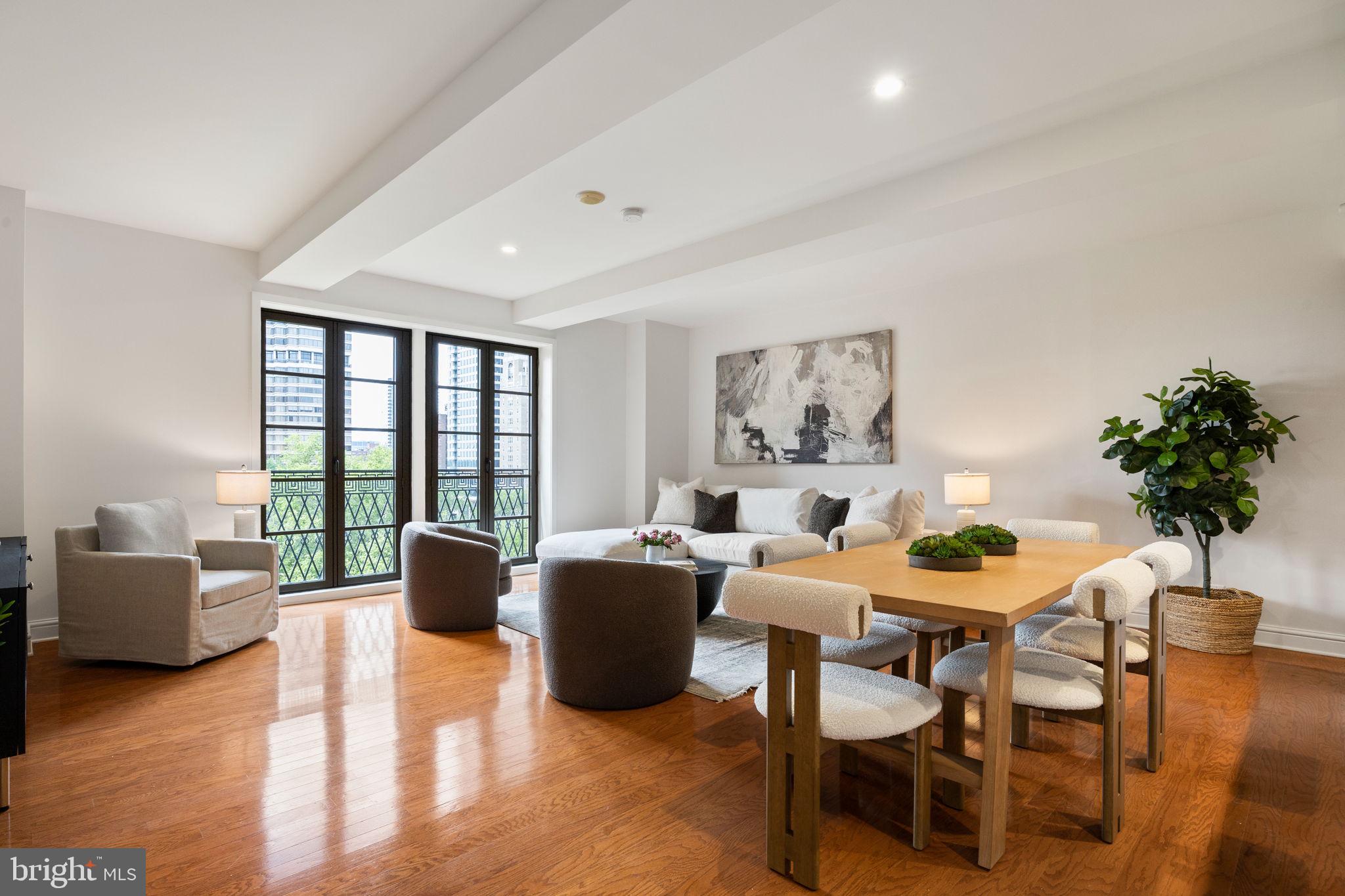 RITTENHOUSE SQUARE - Residential