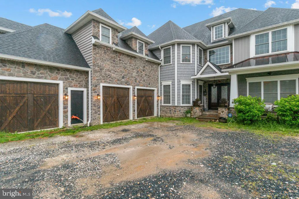 Perry Hall, Maryland 21128, United States, 8 Bedrooms Bedrooms, ,5 BathroomsBathrooms,Residential,Active,136908