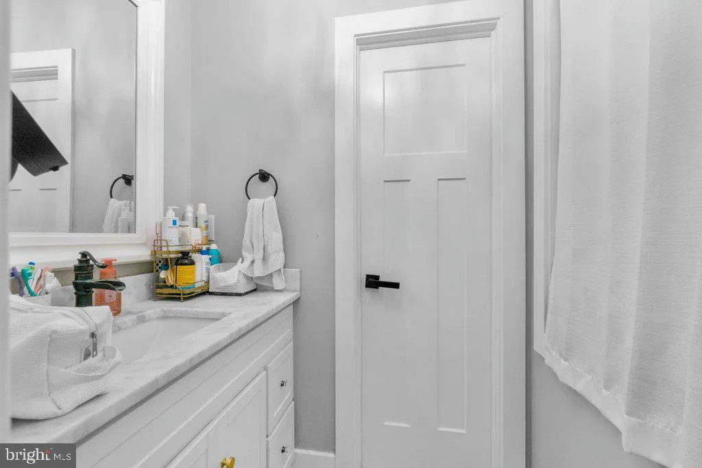 Perry Hall, Maryland 21128, United States, 8 Bedrooms Bedrooms, ,5 BathroomsBathrooms,Residential,Active,136908