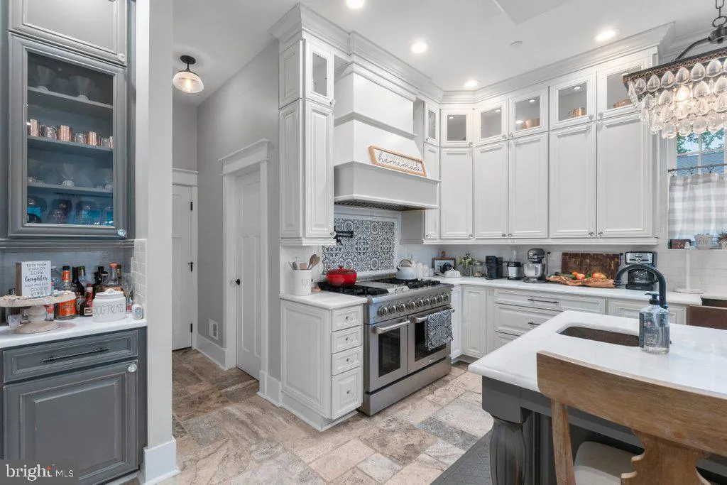 Perry Hall, Maryland 21128, United States, 8 Bedrooms Bedrooms, ,5 BathroomsBathrooms,Residential,Active,136908