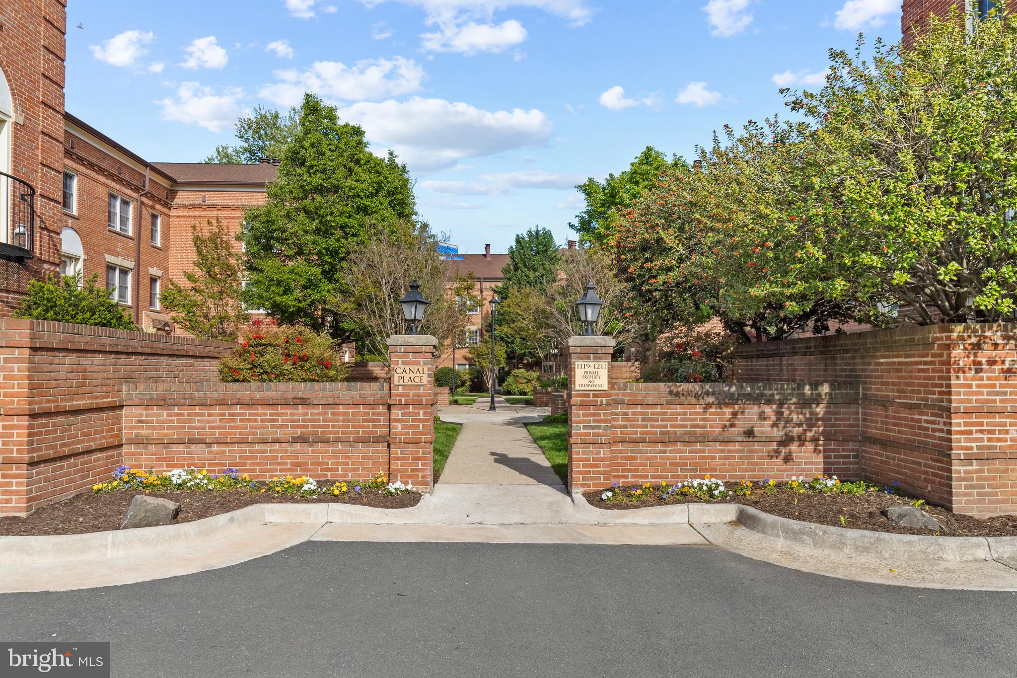 CANAL PLACE - Residential